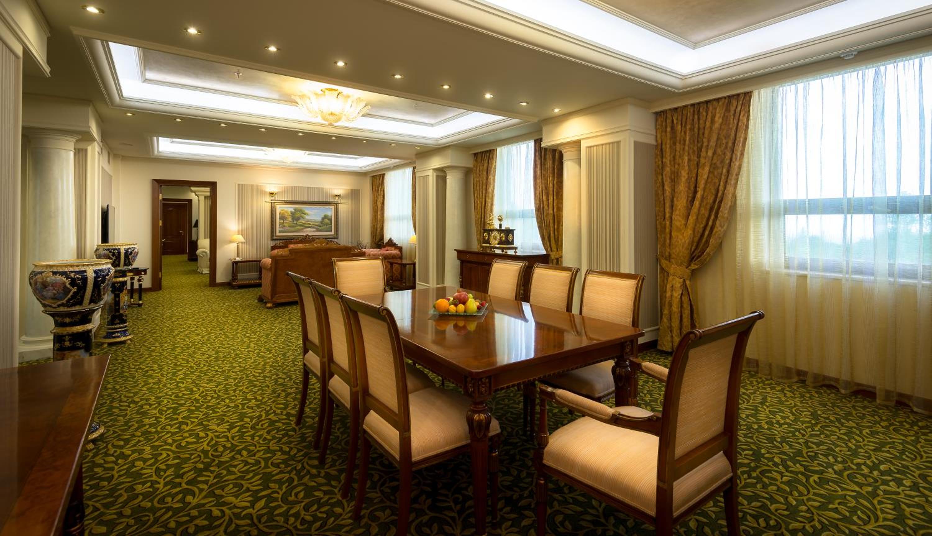 Presidential Suite with Whirlpool