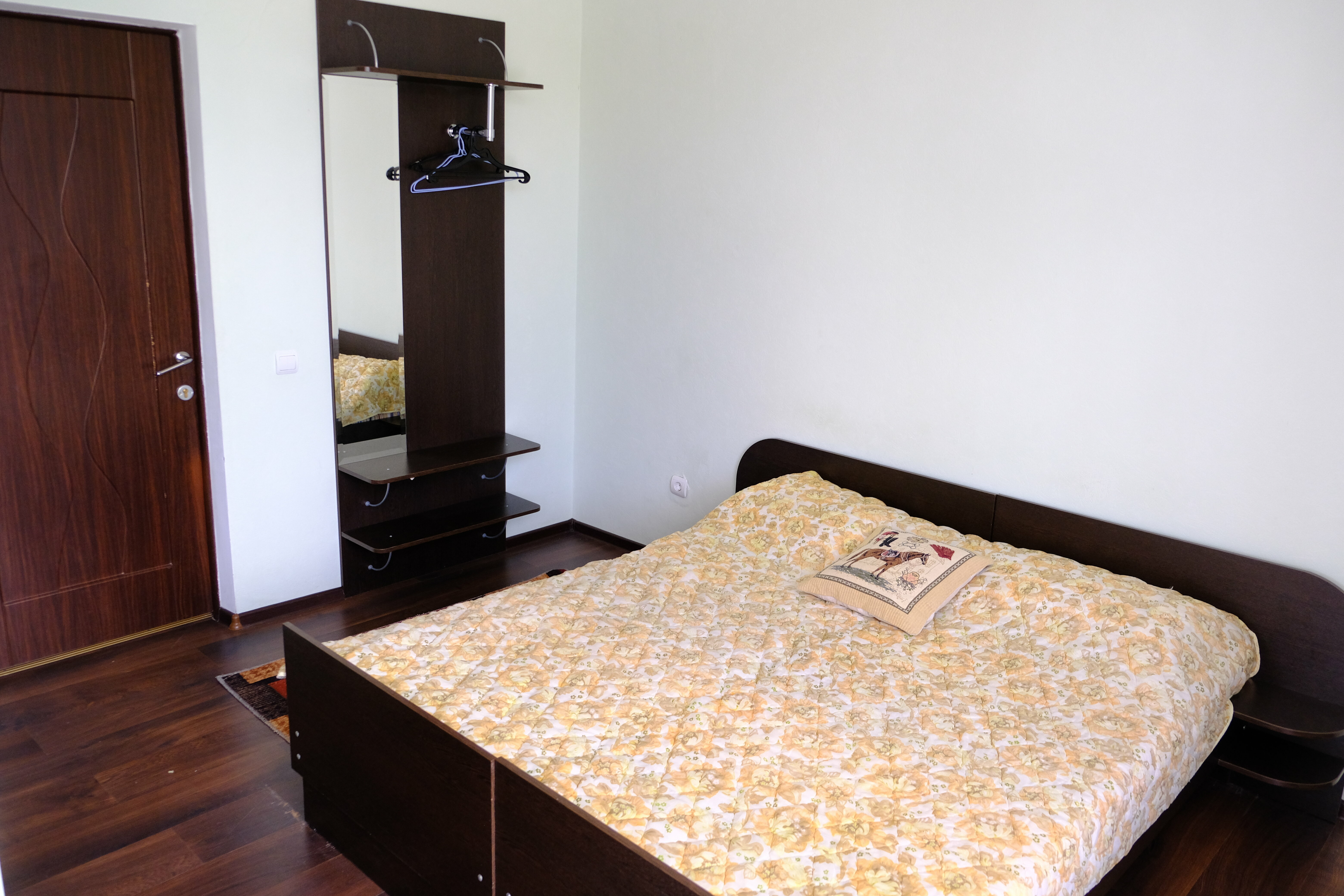 Двухместный номер с 2 отдельными кроватями и балконом