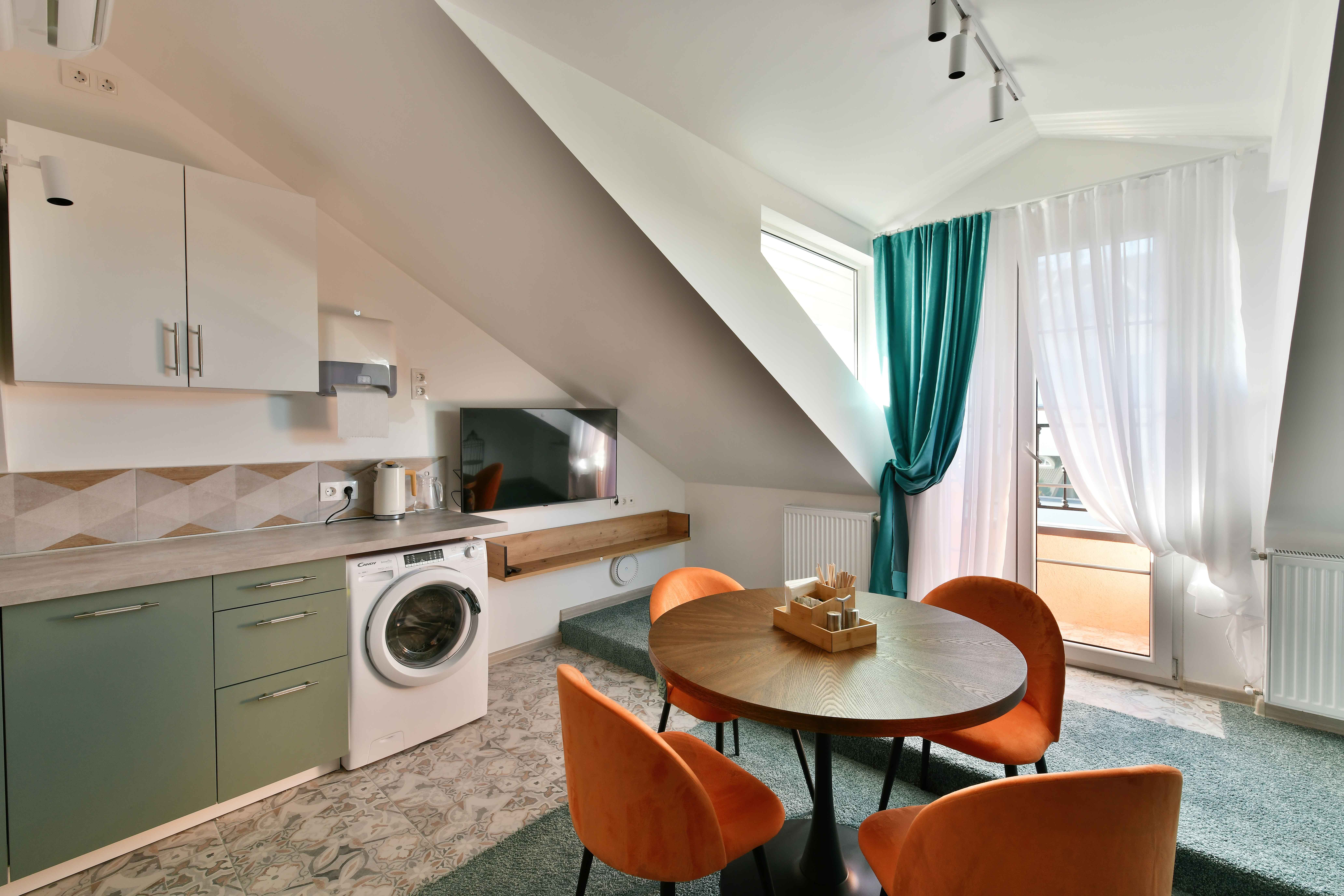 Апартаменты с мансардой