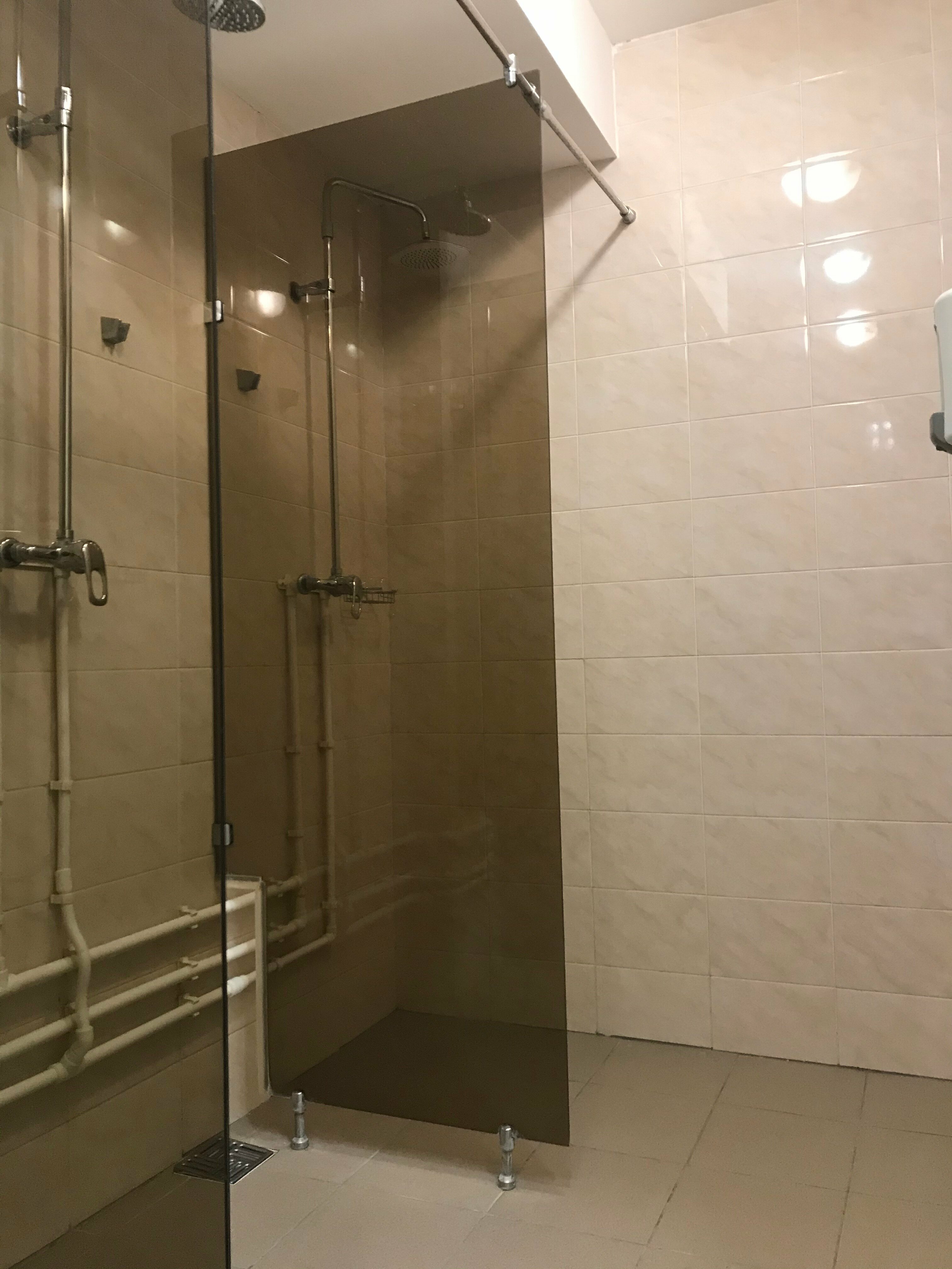 6местный номер для мужчин