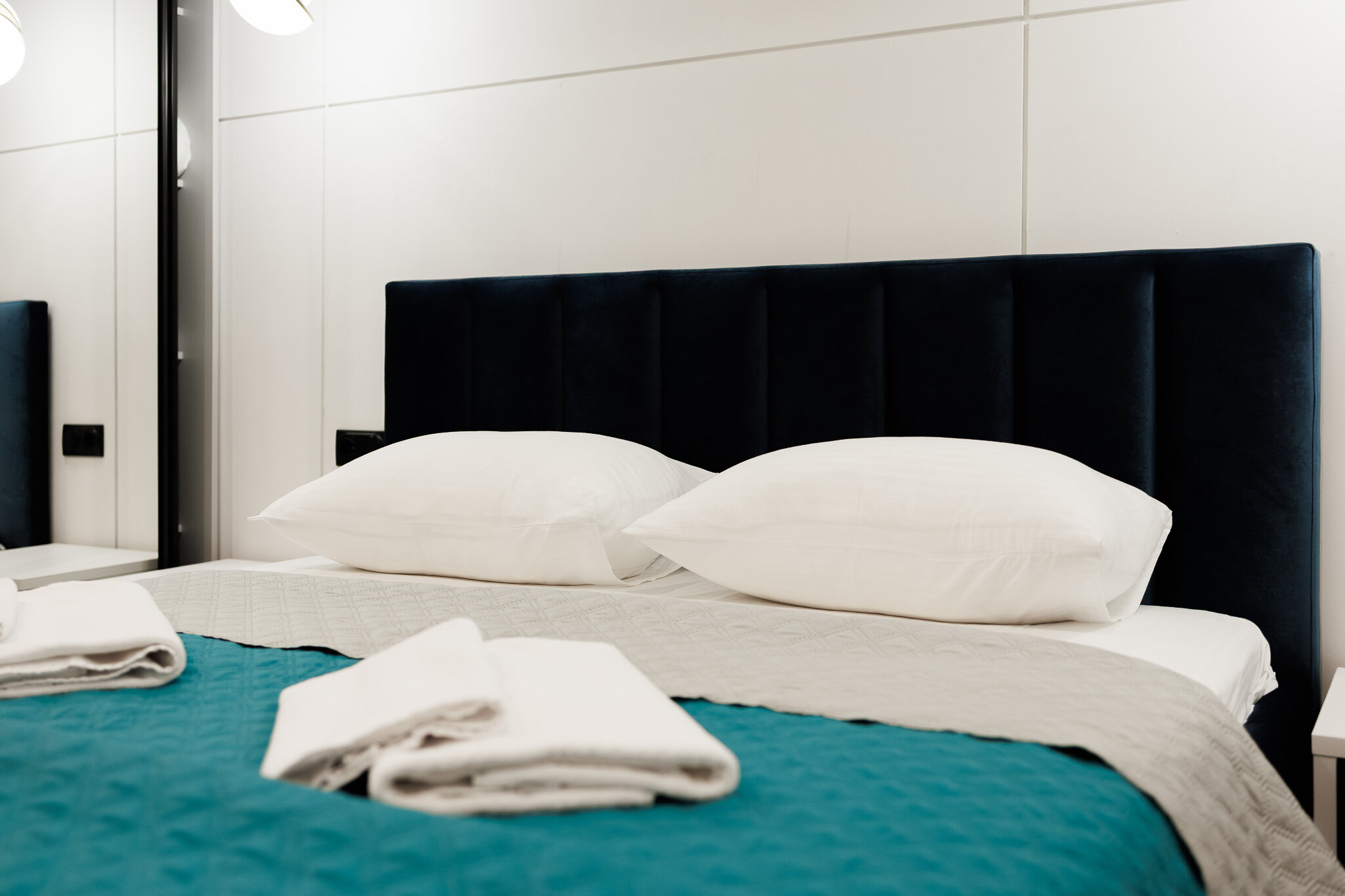 Зеркальный таунхаус люкс