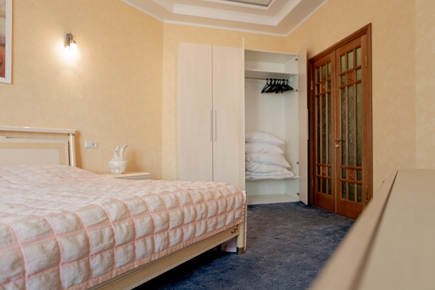 Евро двушка с видом на море