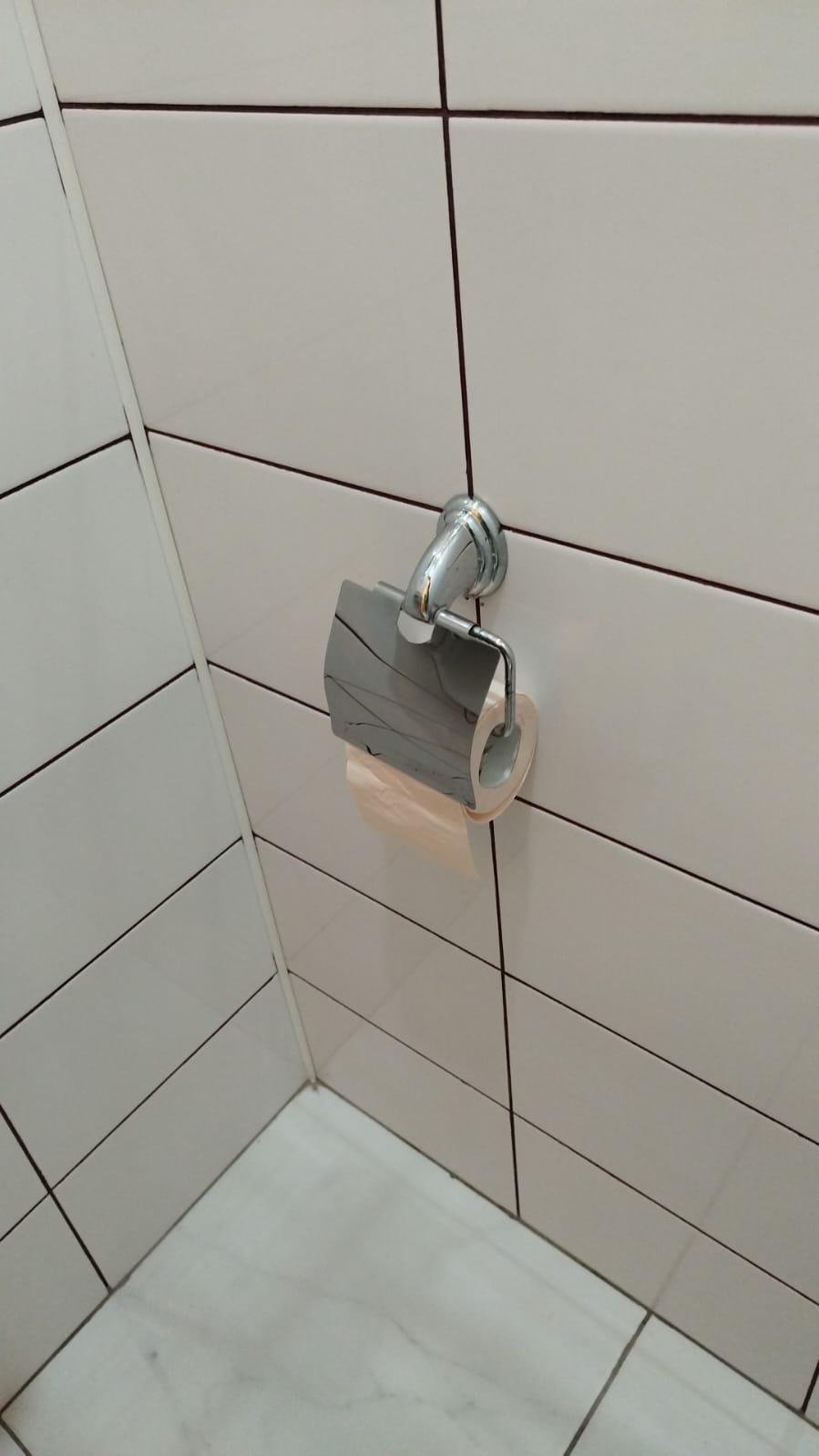 Двухместный номер, раздельным душем и санузлом 1.1