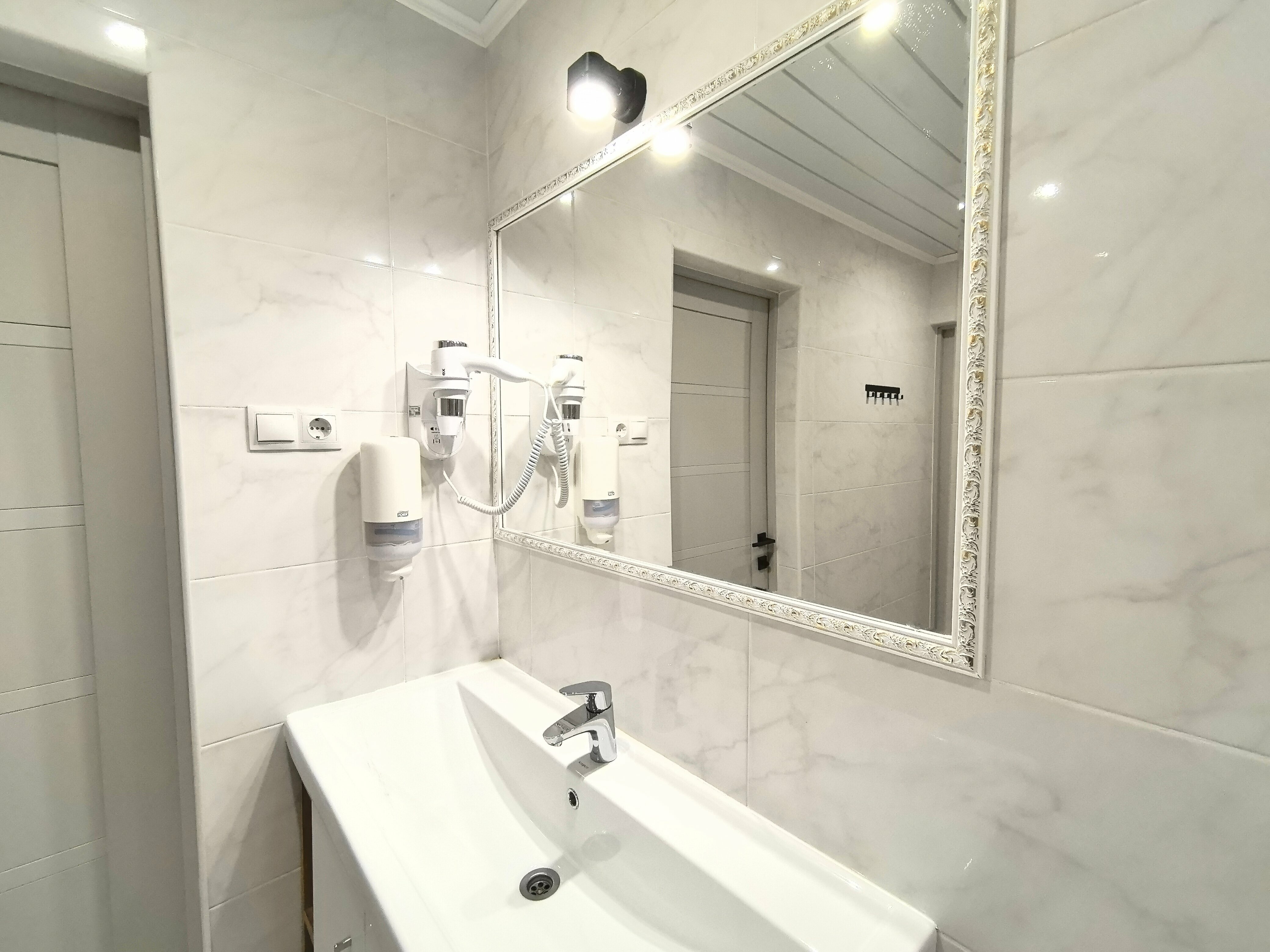 Апартаменты с балконом