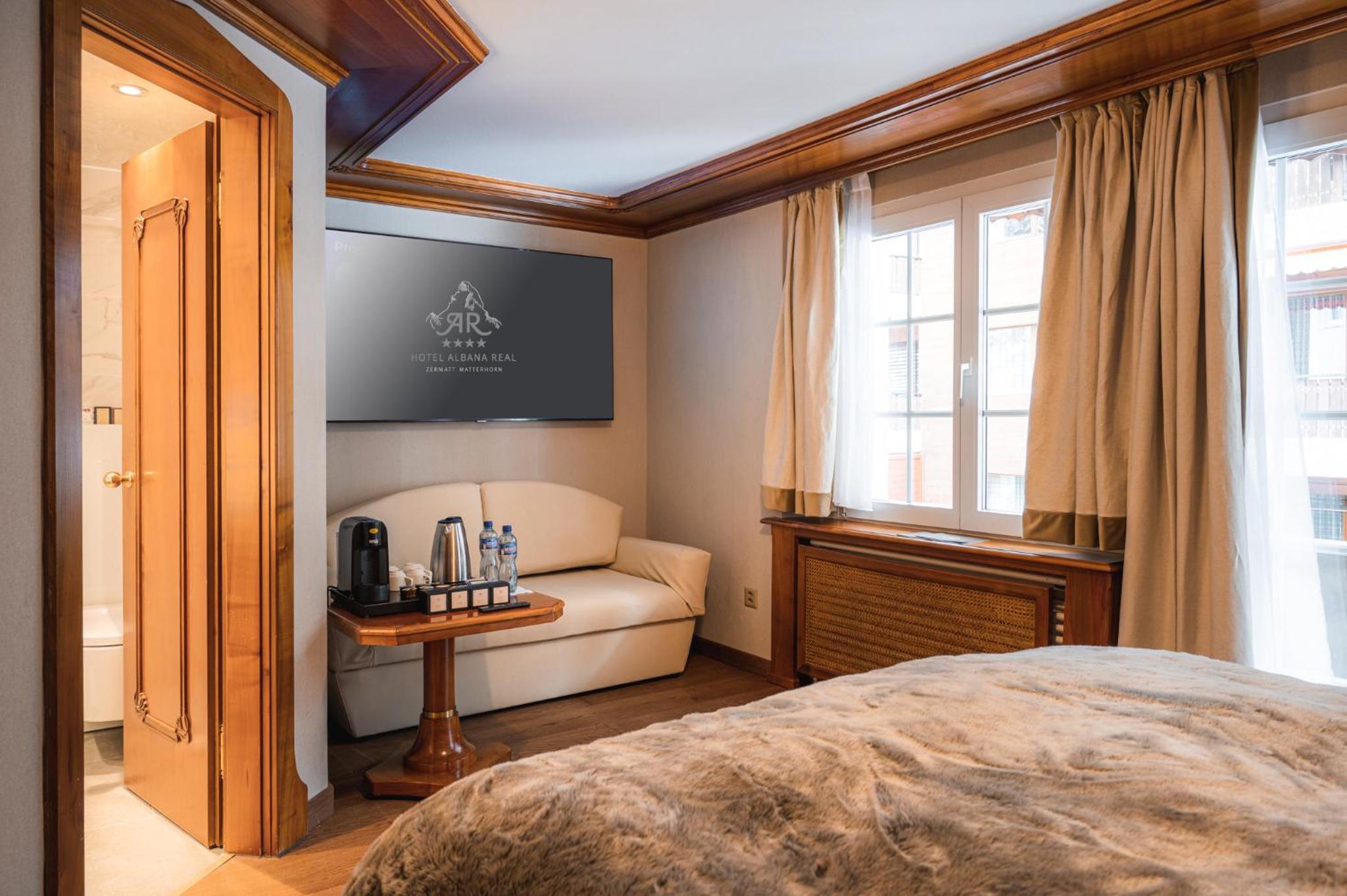 Single Room with Balcony