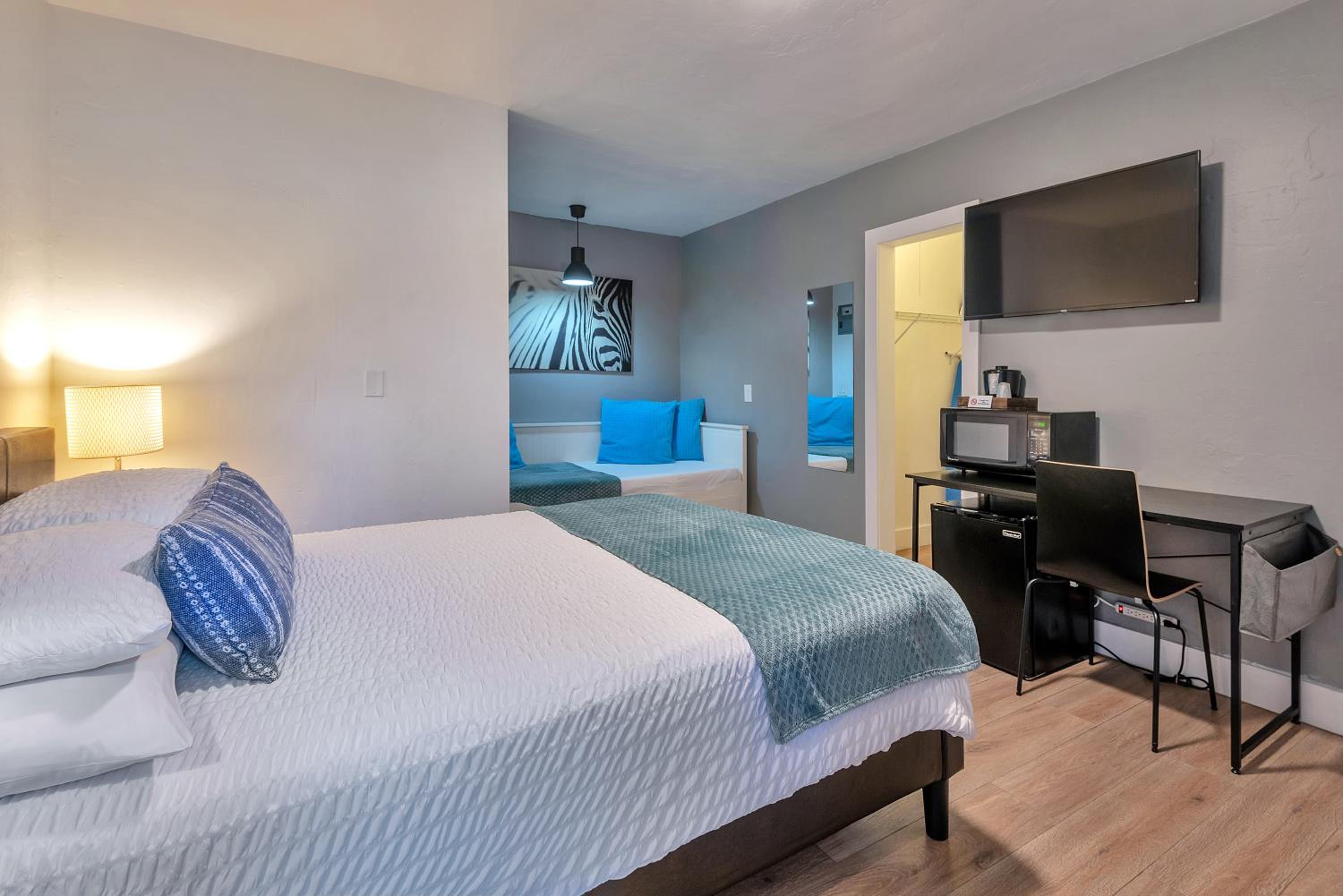 Queen Studio with Sofa Bed