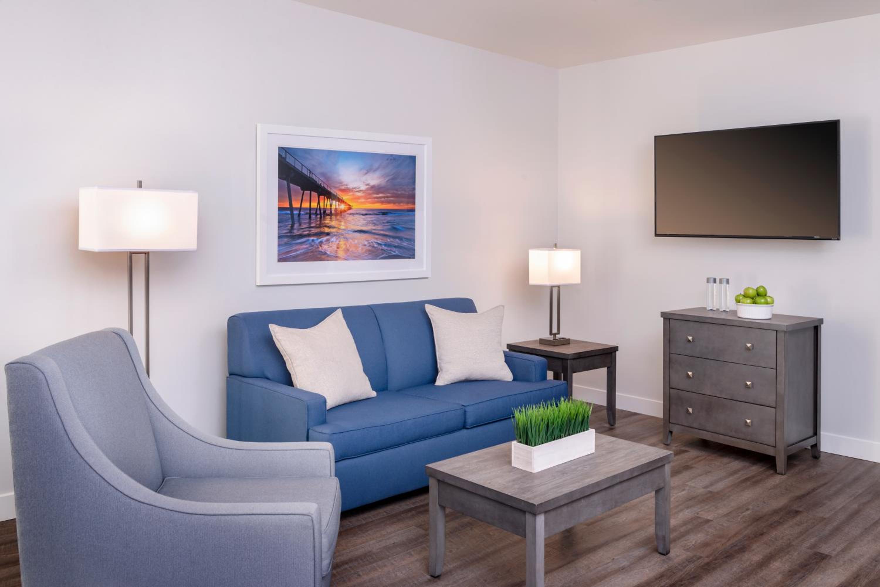Superior King Suite