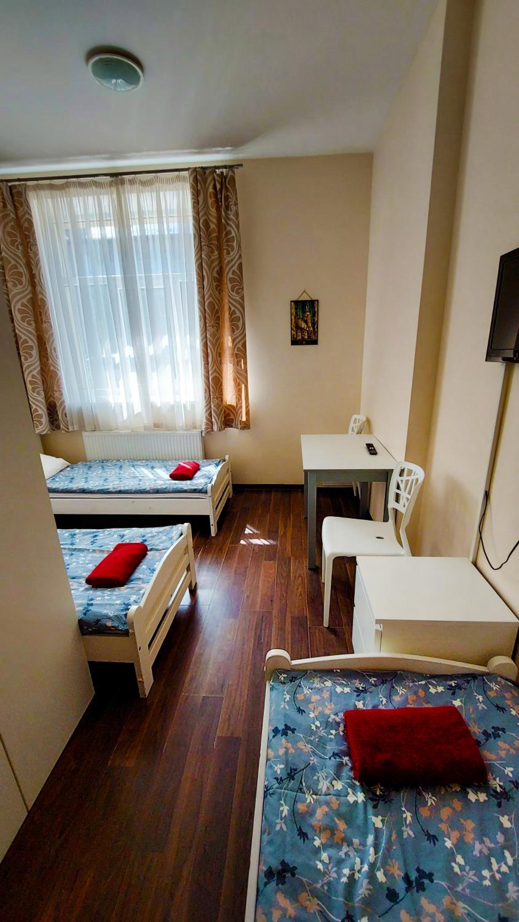 Triple Room with Shower