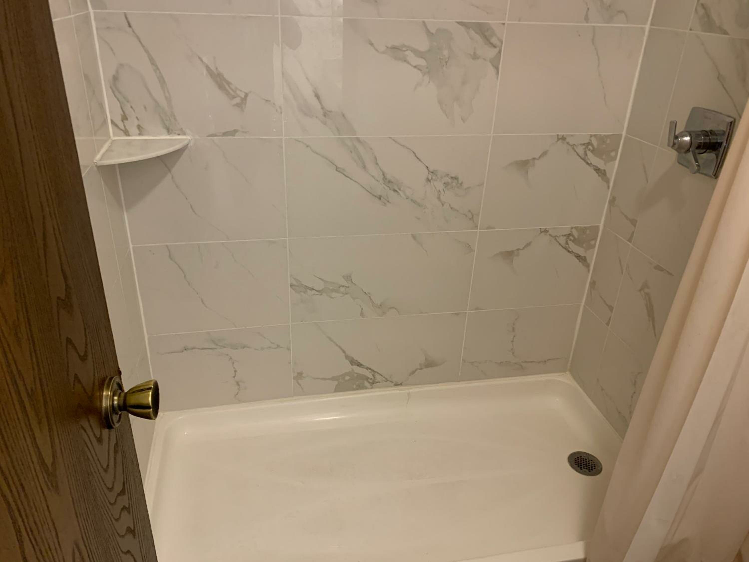 King Room - Non-Smoking