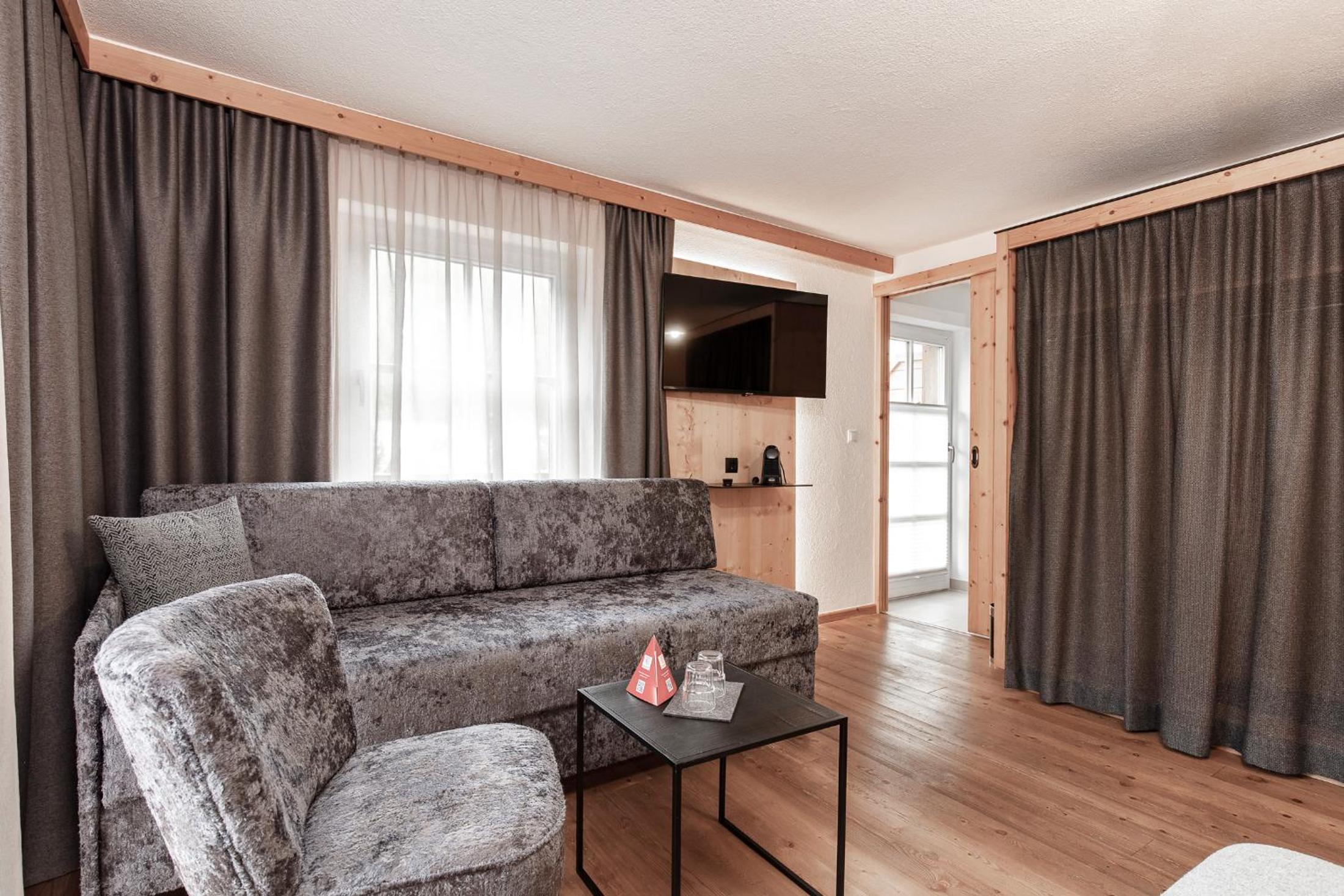 Five-Bedroom Apartment