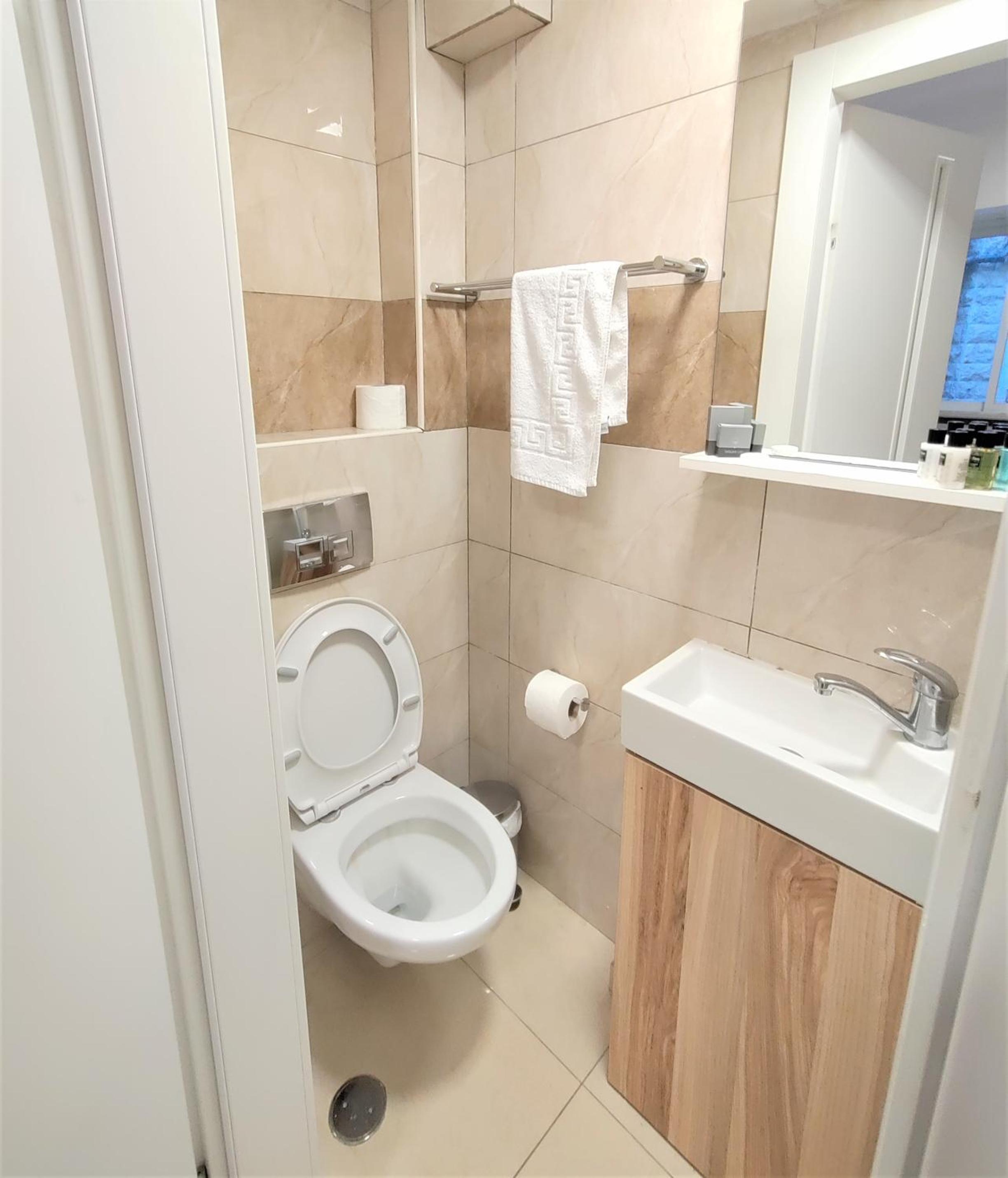 Standard Double or Twin Room with Garden View