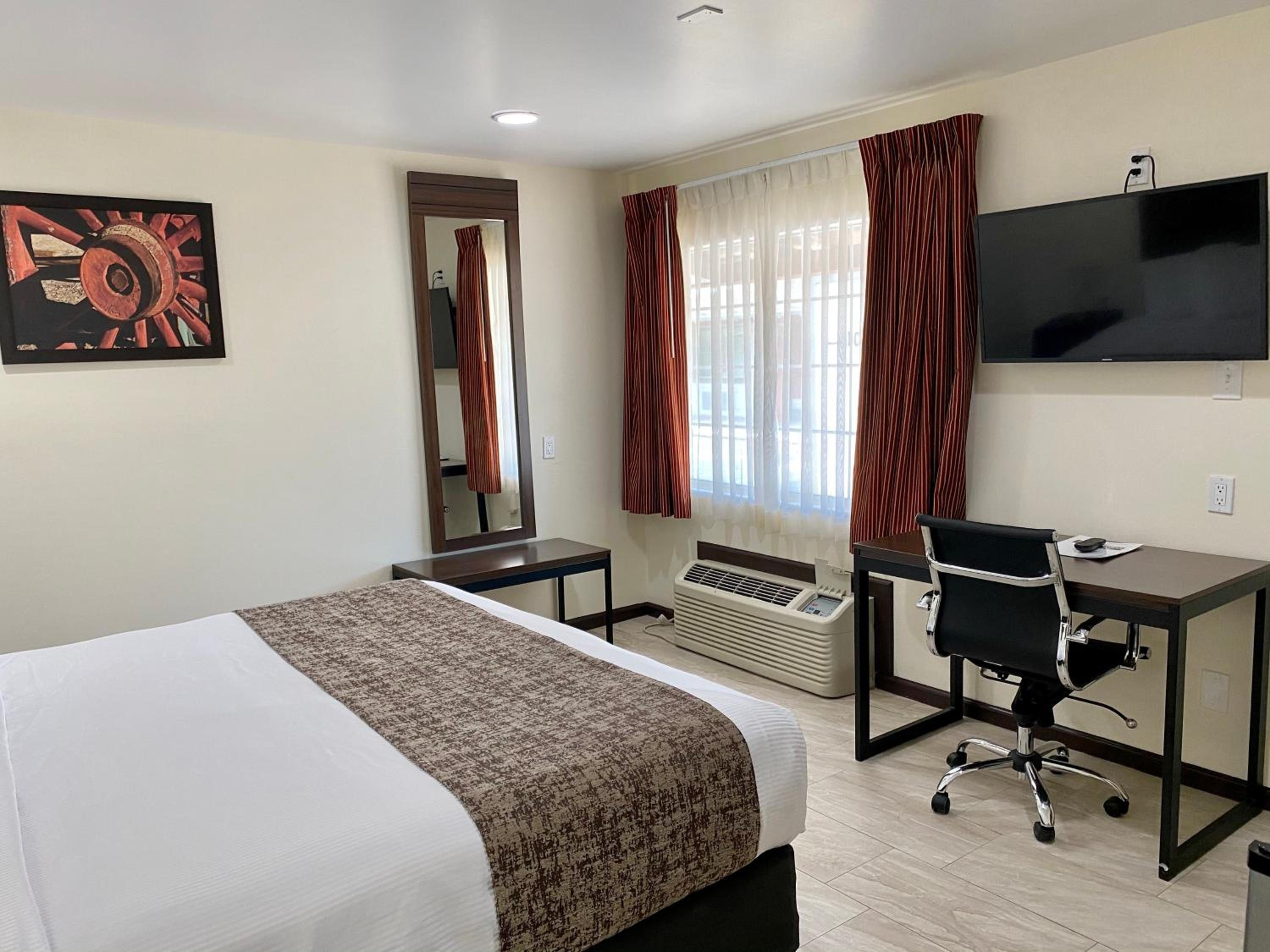 King Room - Non-Smoking