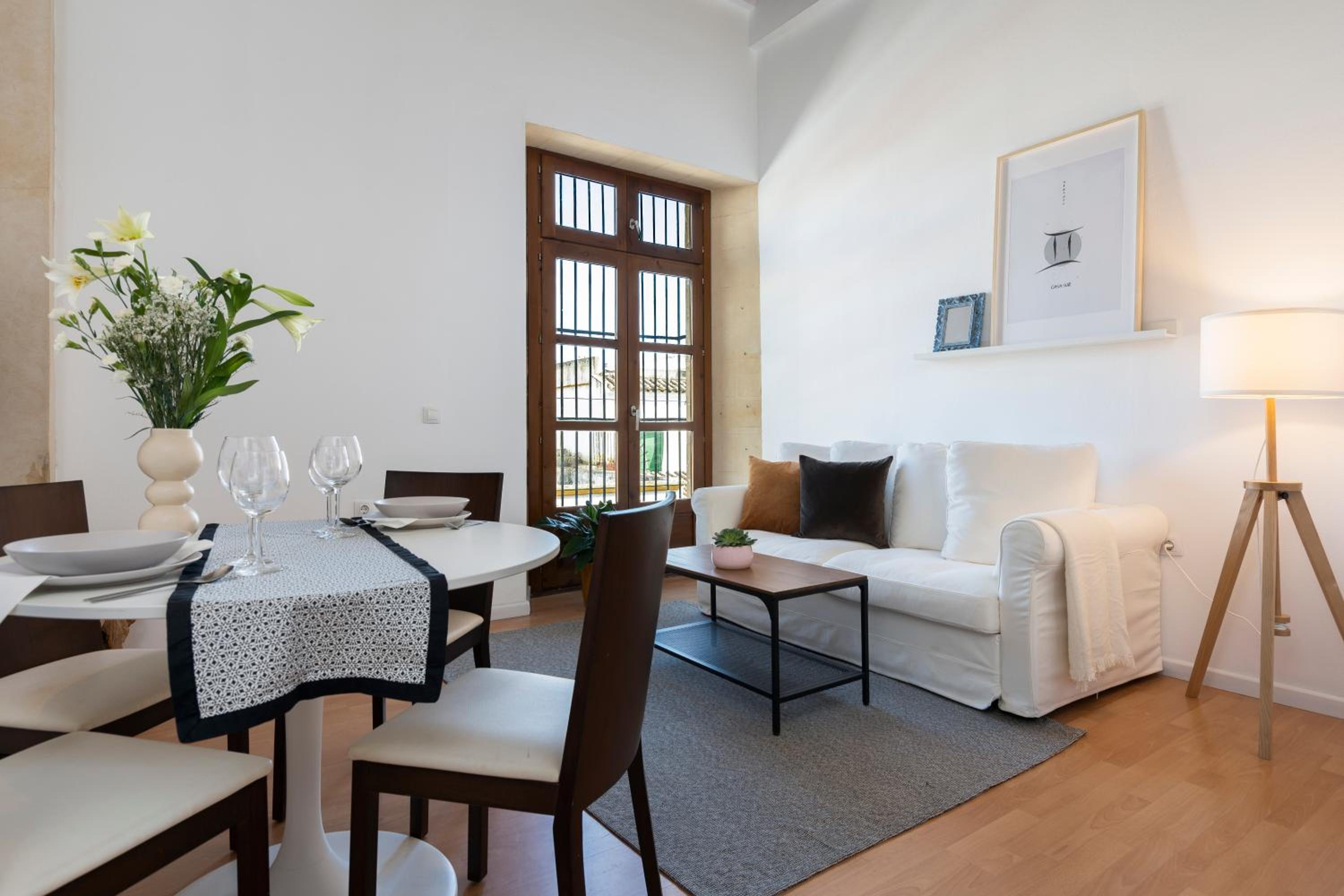 Apartment with Balcony