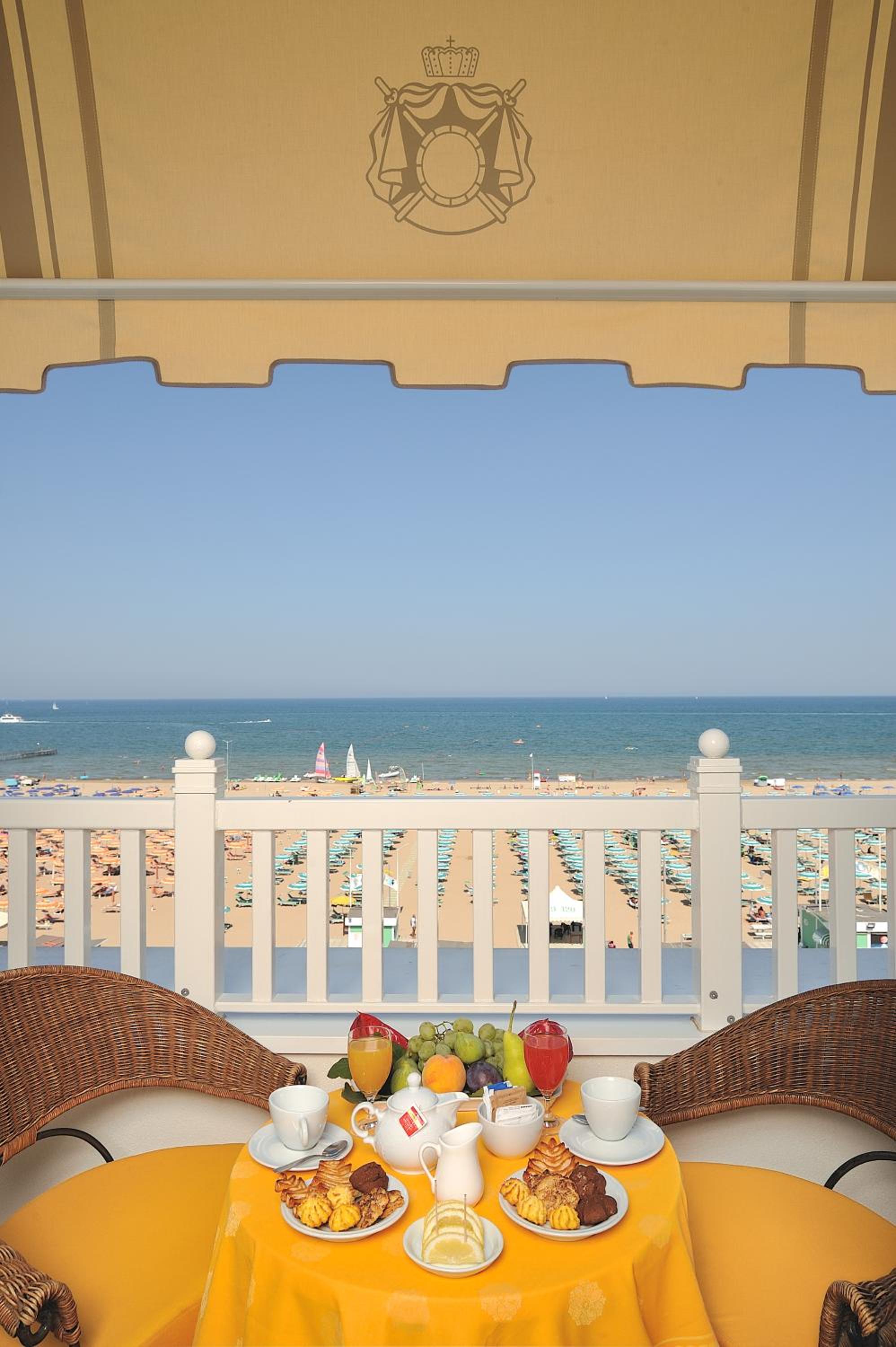 Quadruple Room with Sea View