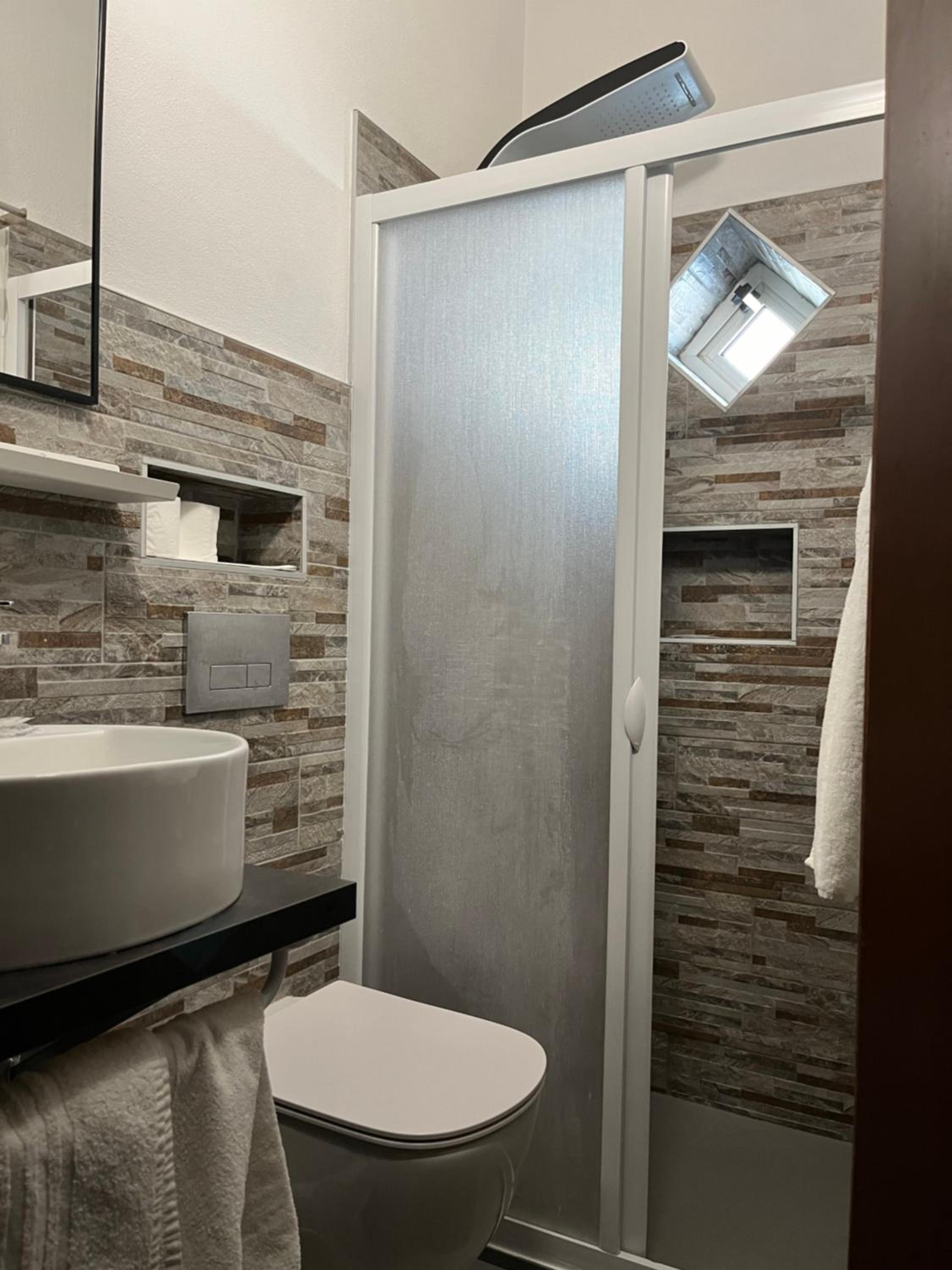 Double or Twin Room with Sea View