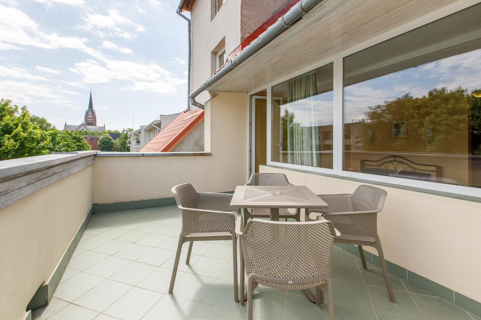 Apartment with Terrace