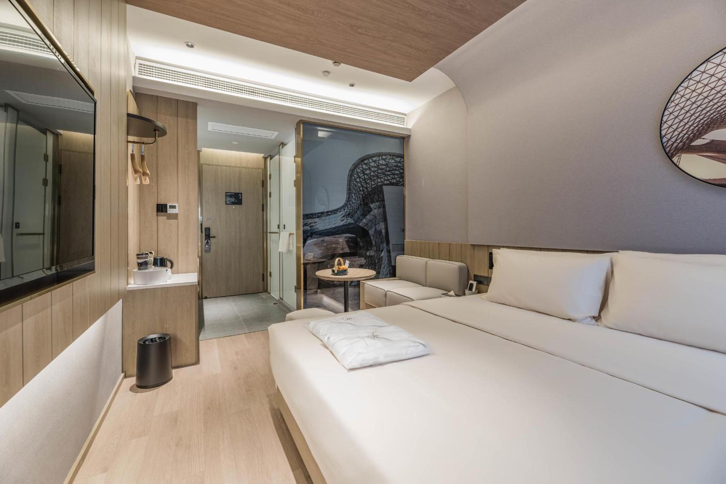 Jimu Double Room with Garden View