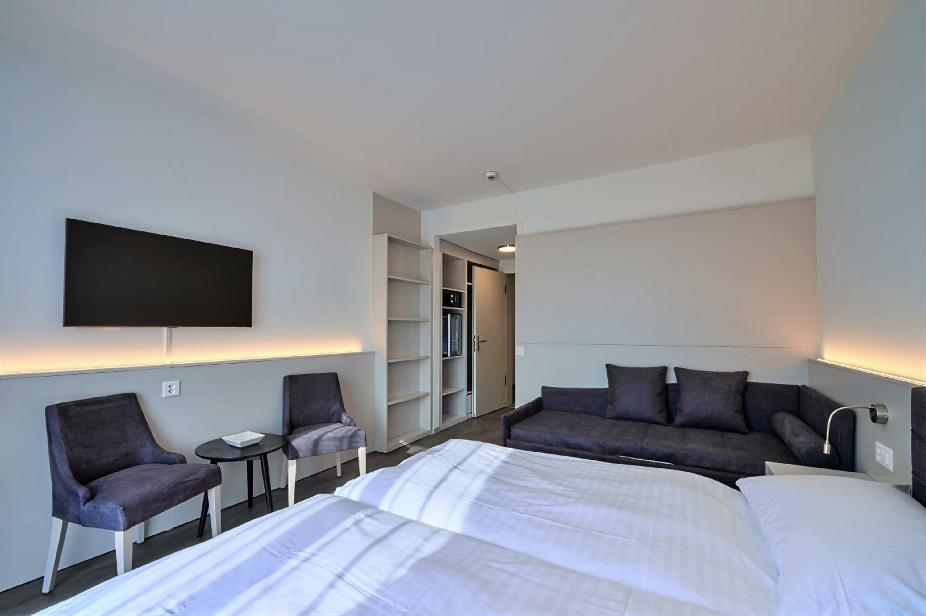 Triple Room with Balcony