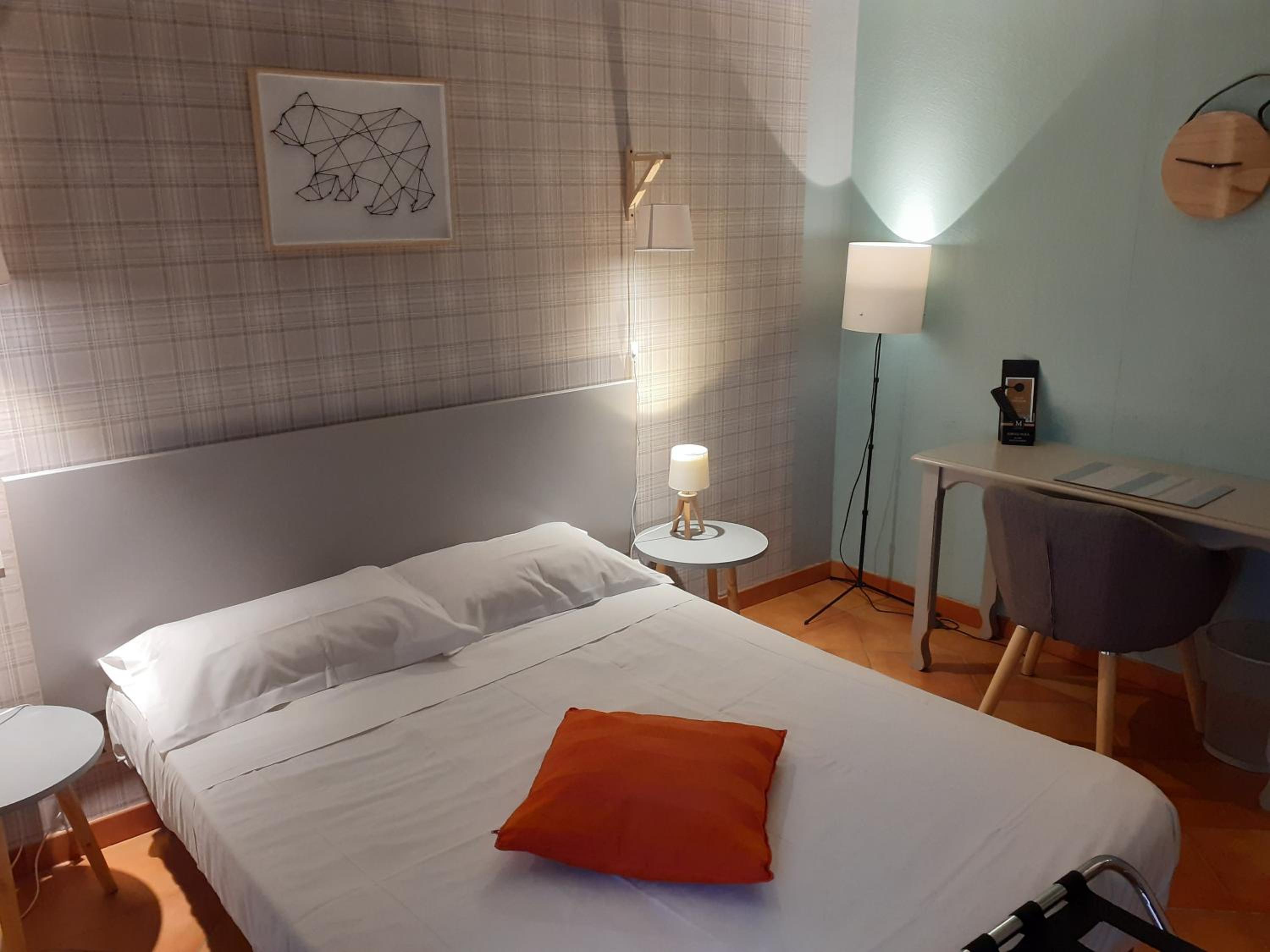 Classic Double Room with Terrace