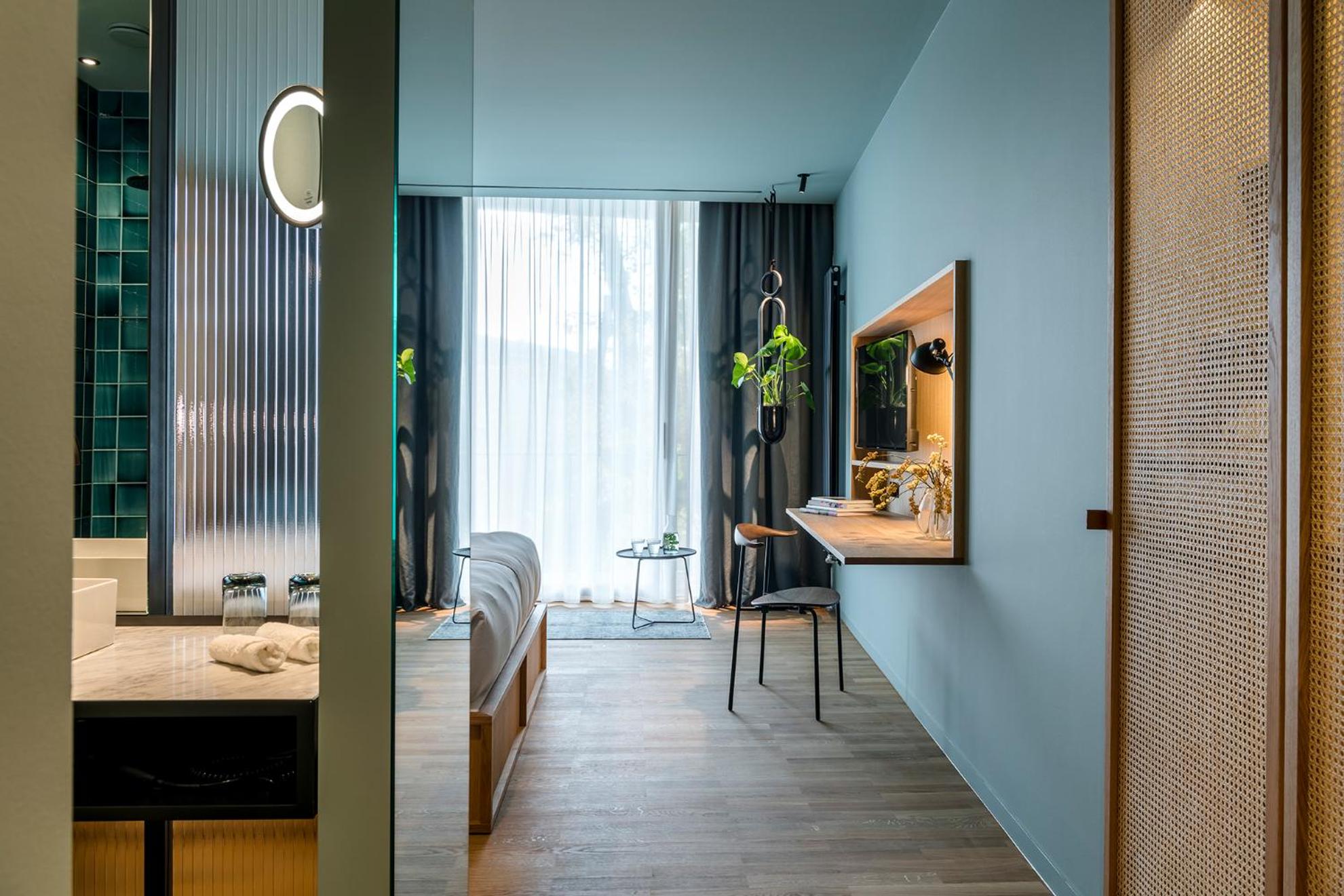 Doppelzimmer mit Balkon im Nebengebäude 