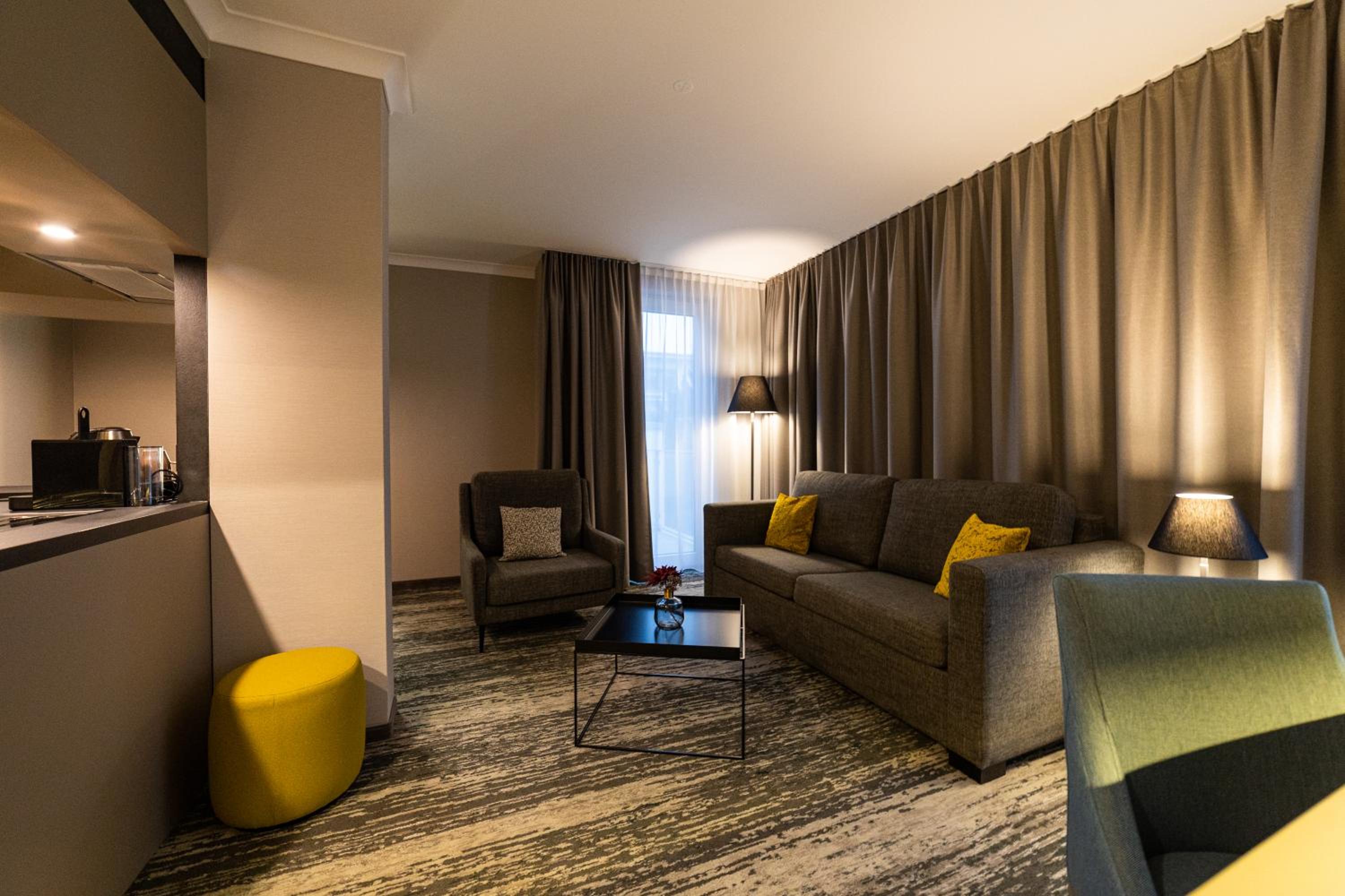 Superior Apartment Annex