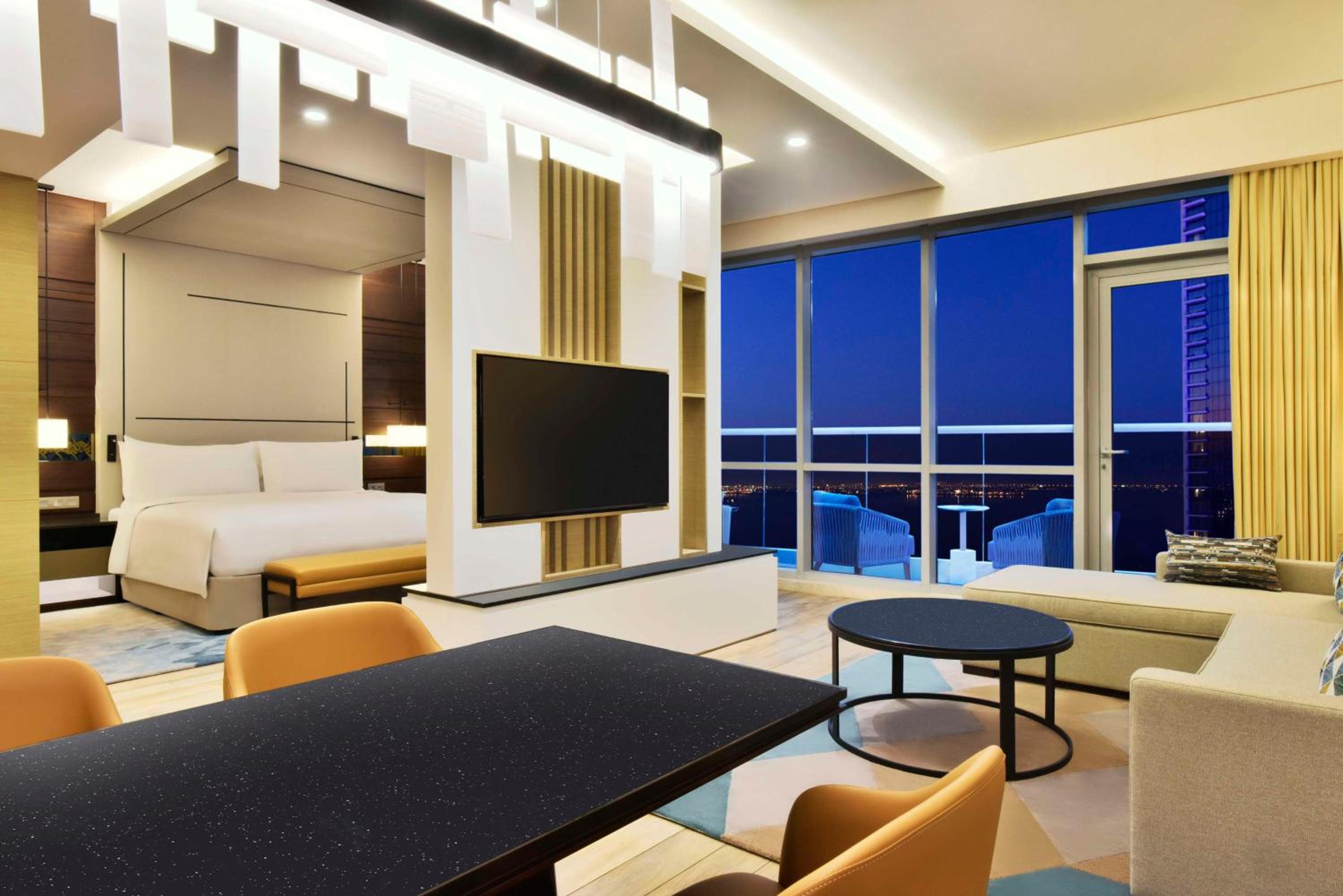 Junior Suite with Sea View - Lounge Access