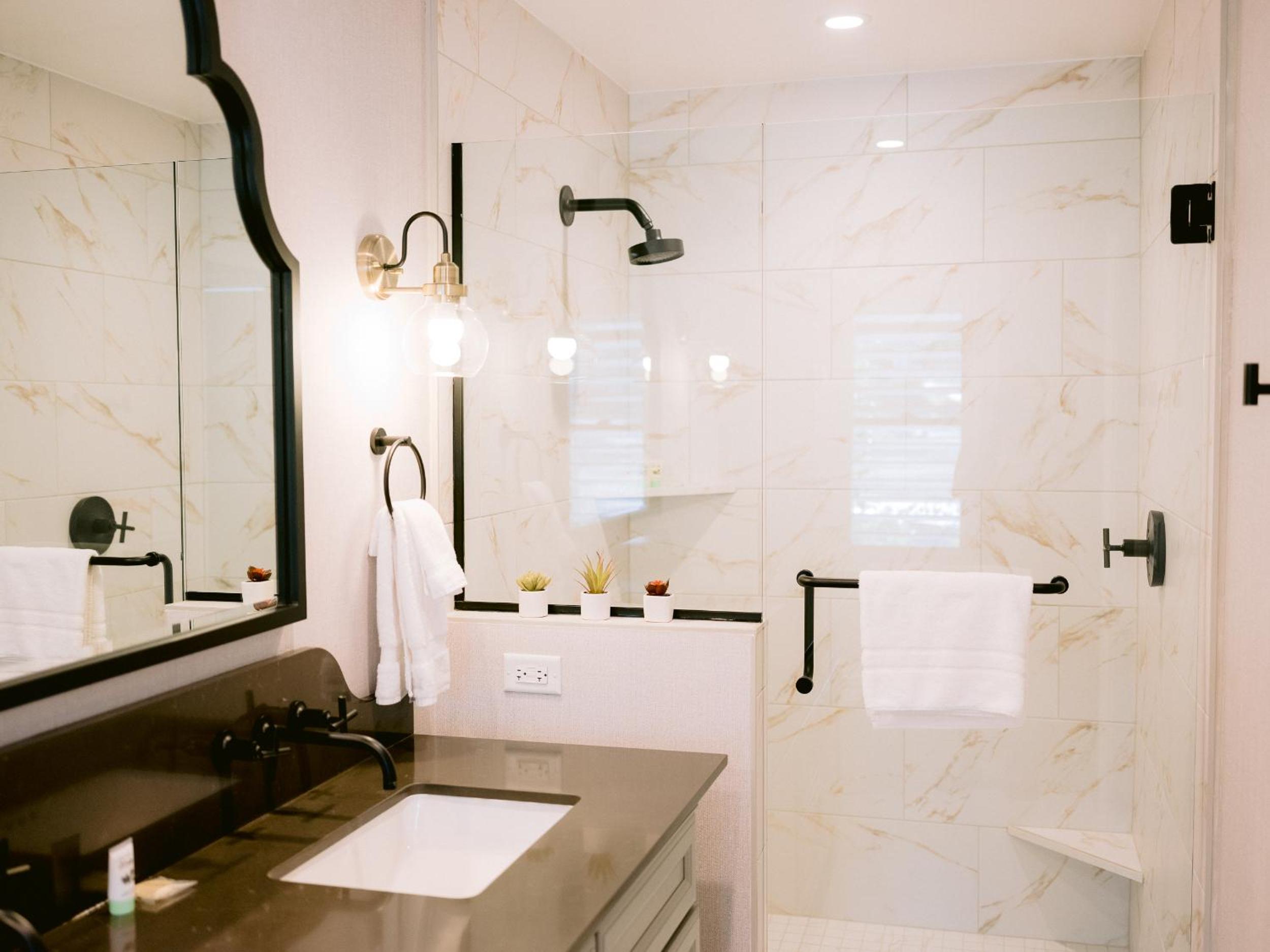 King Studio with Sofa Bed