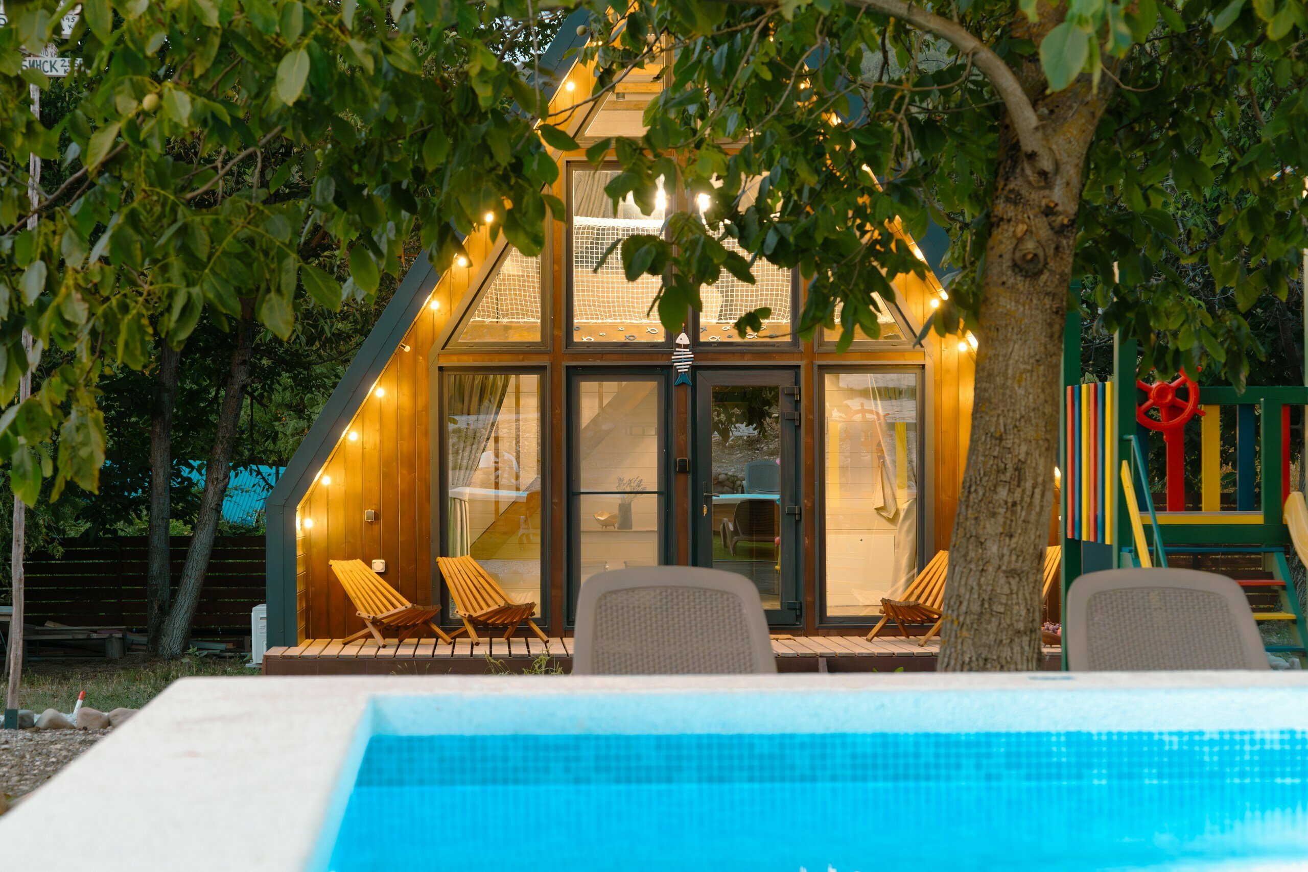 Коттедж Рыбка 4 местный с 2 дополнительными местами