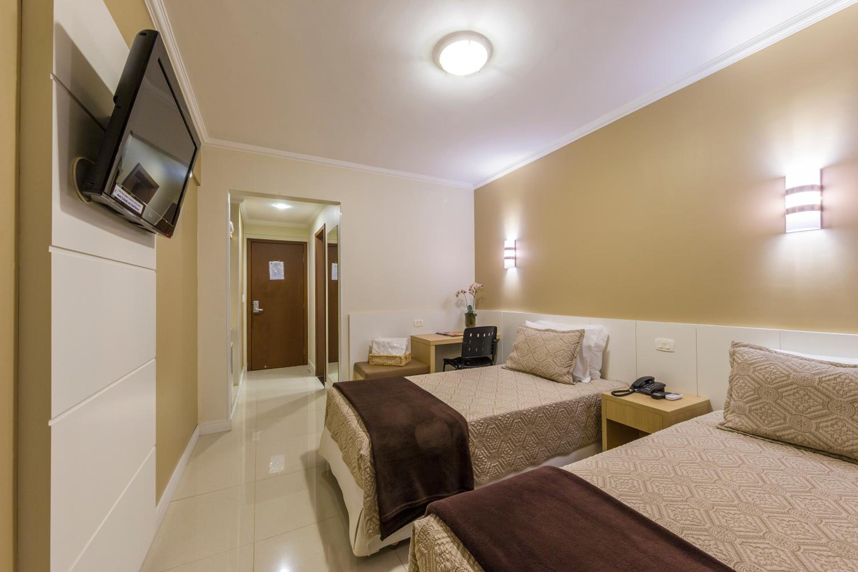 Luxury Twin Room