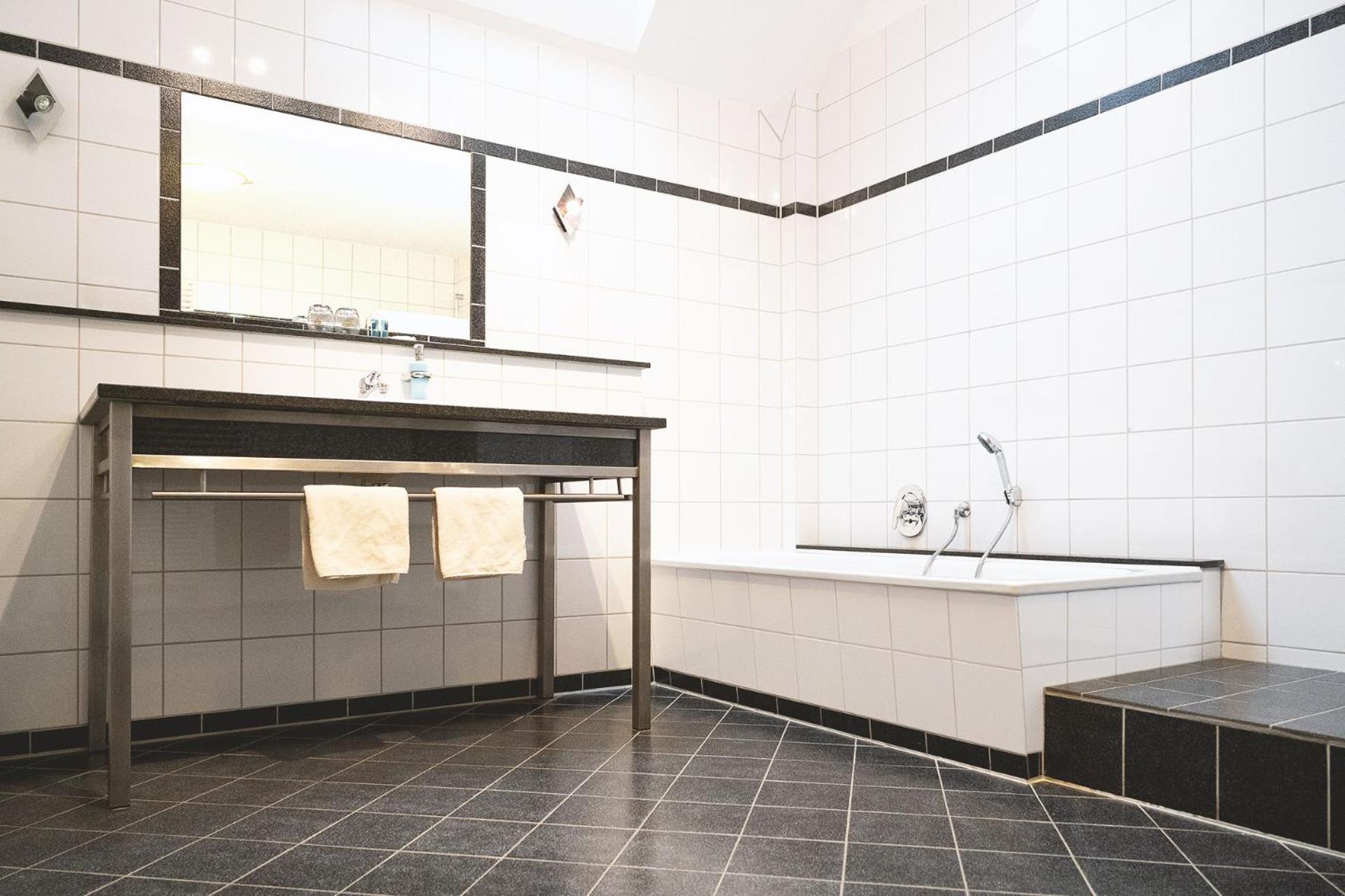 Deluxe Double Room with Bath