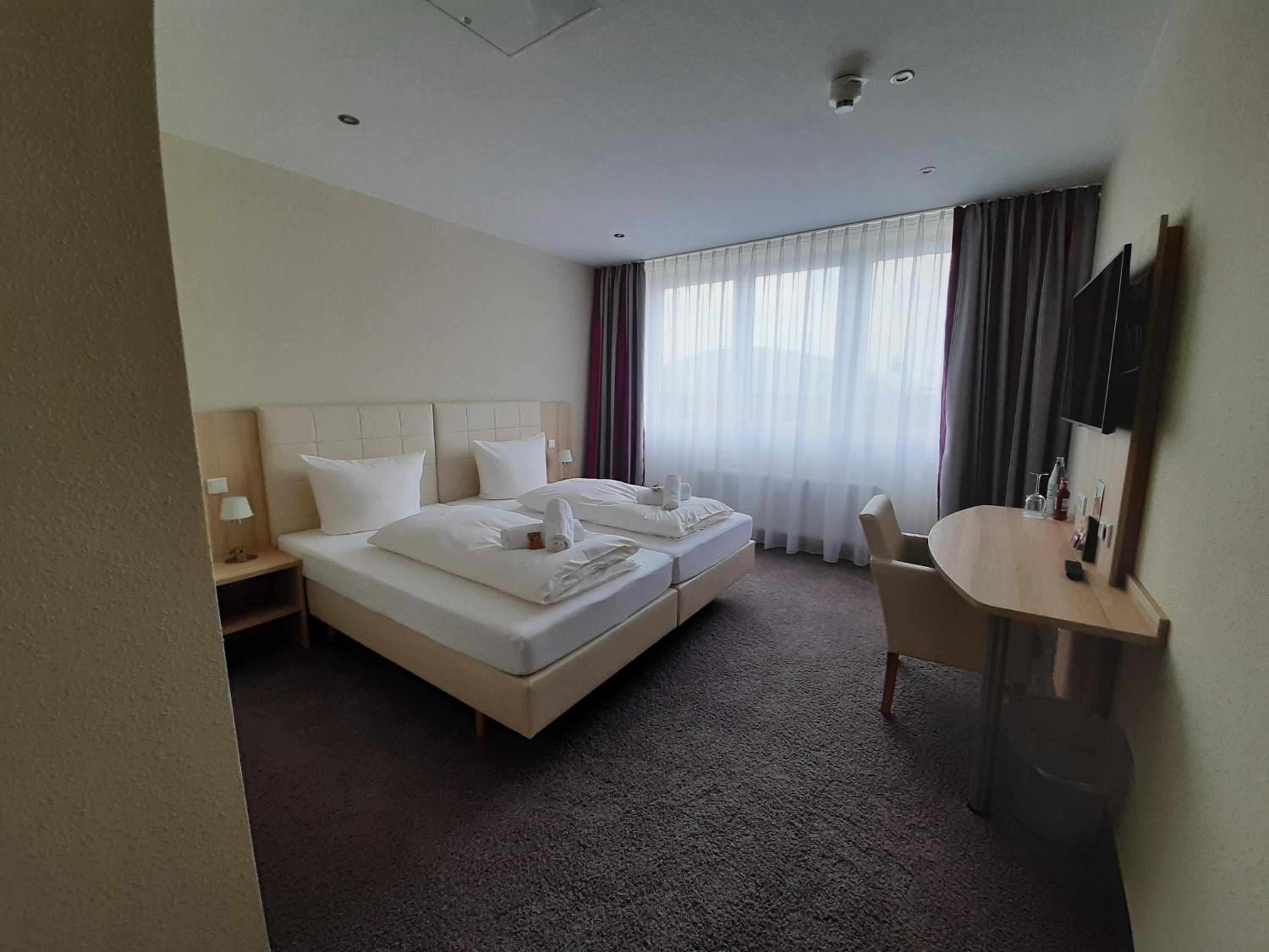 Deluxe Double or Twin Room