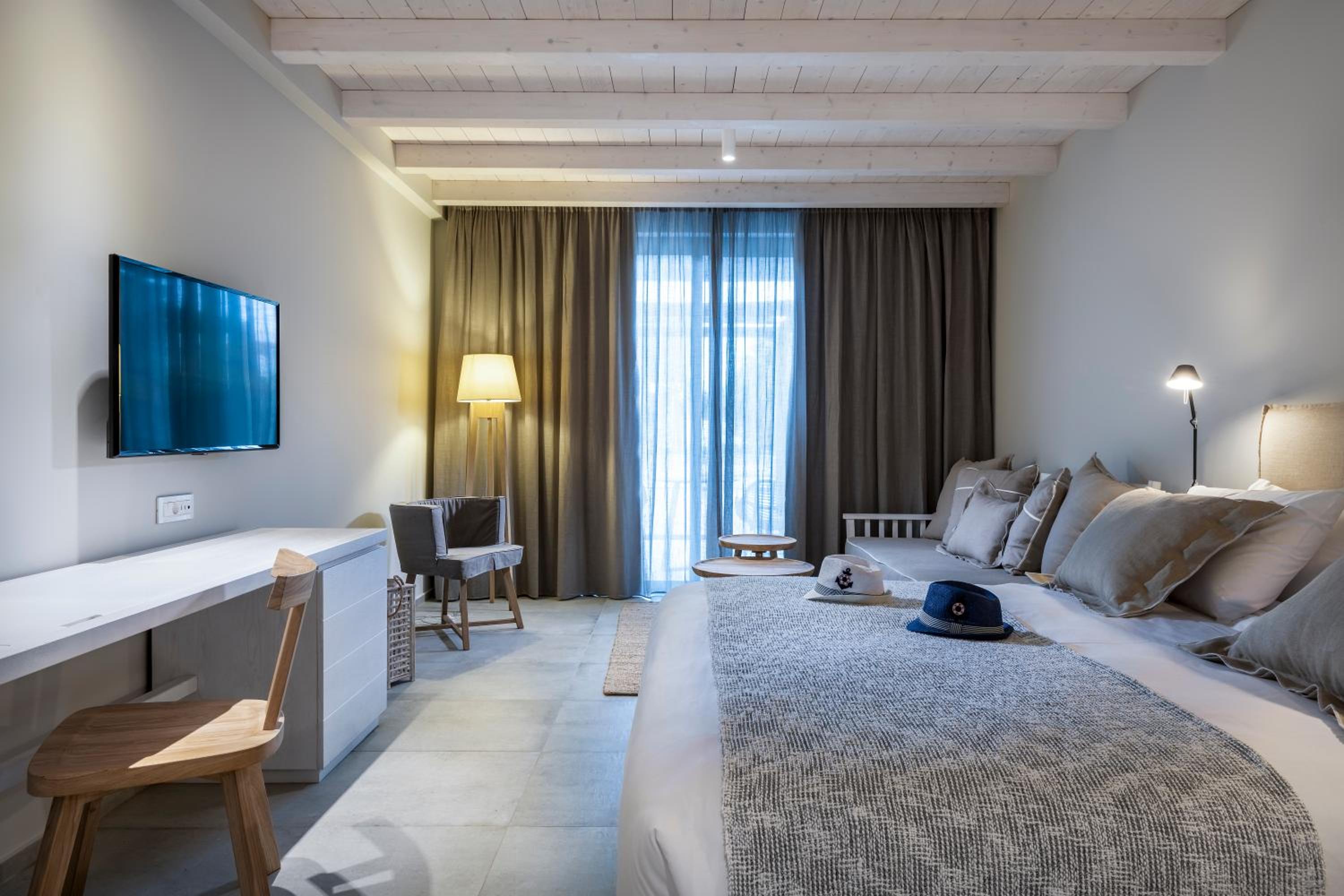 Junior Suite with Balcony (Adults only 16+)