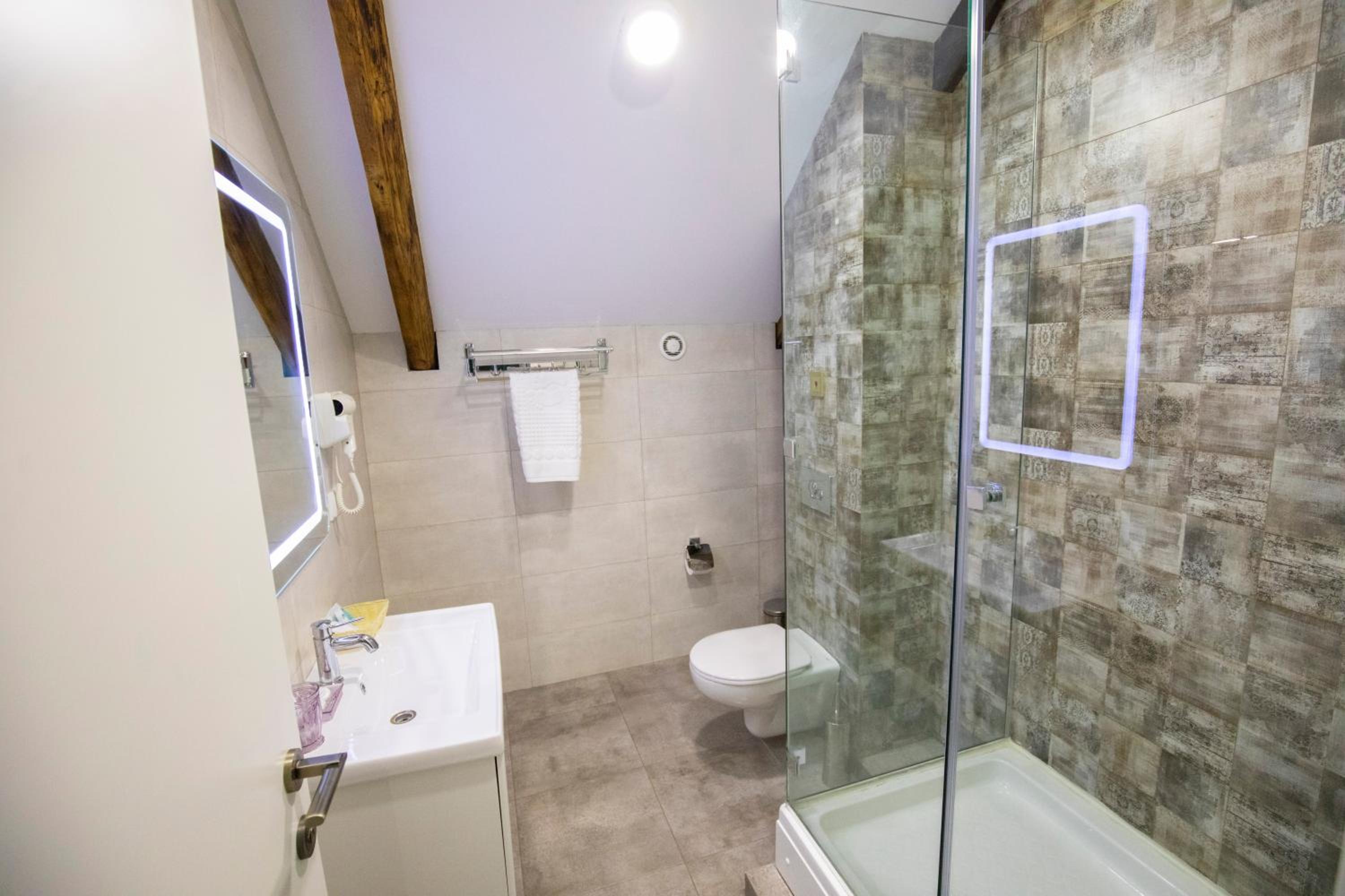 King Room with Mountain View