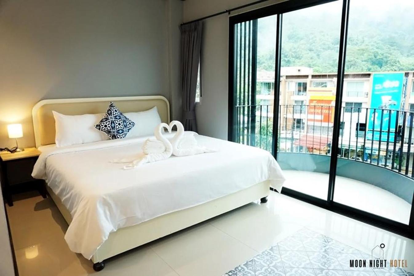 Queen Room With Balcony