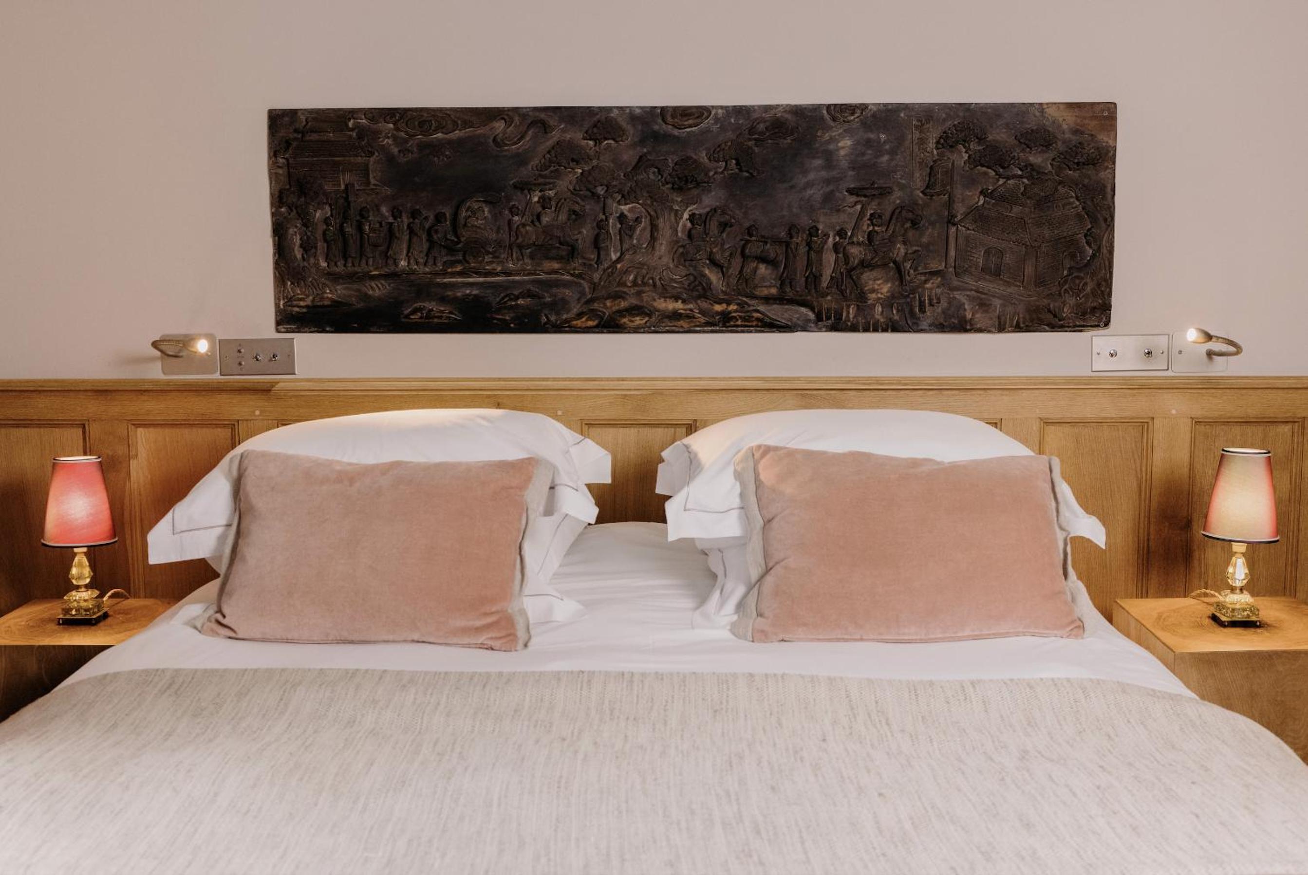 Comfort Room with Terrace