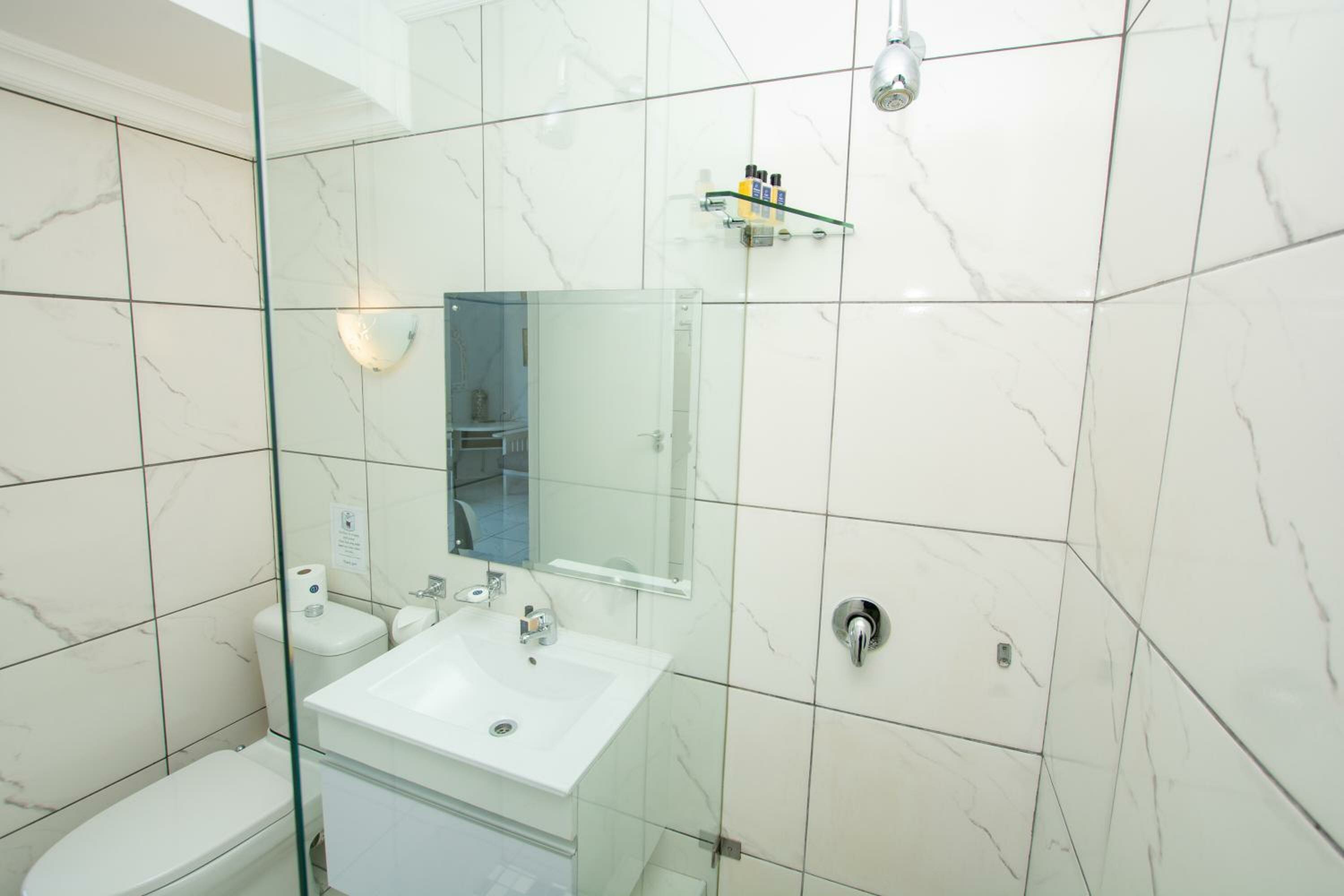 Studio with Mountain View