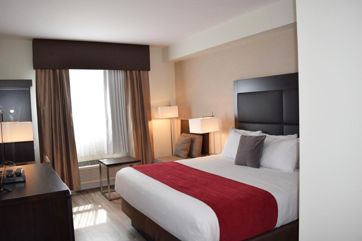 King Room - Mobility Access/Non-Smoking