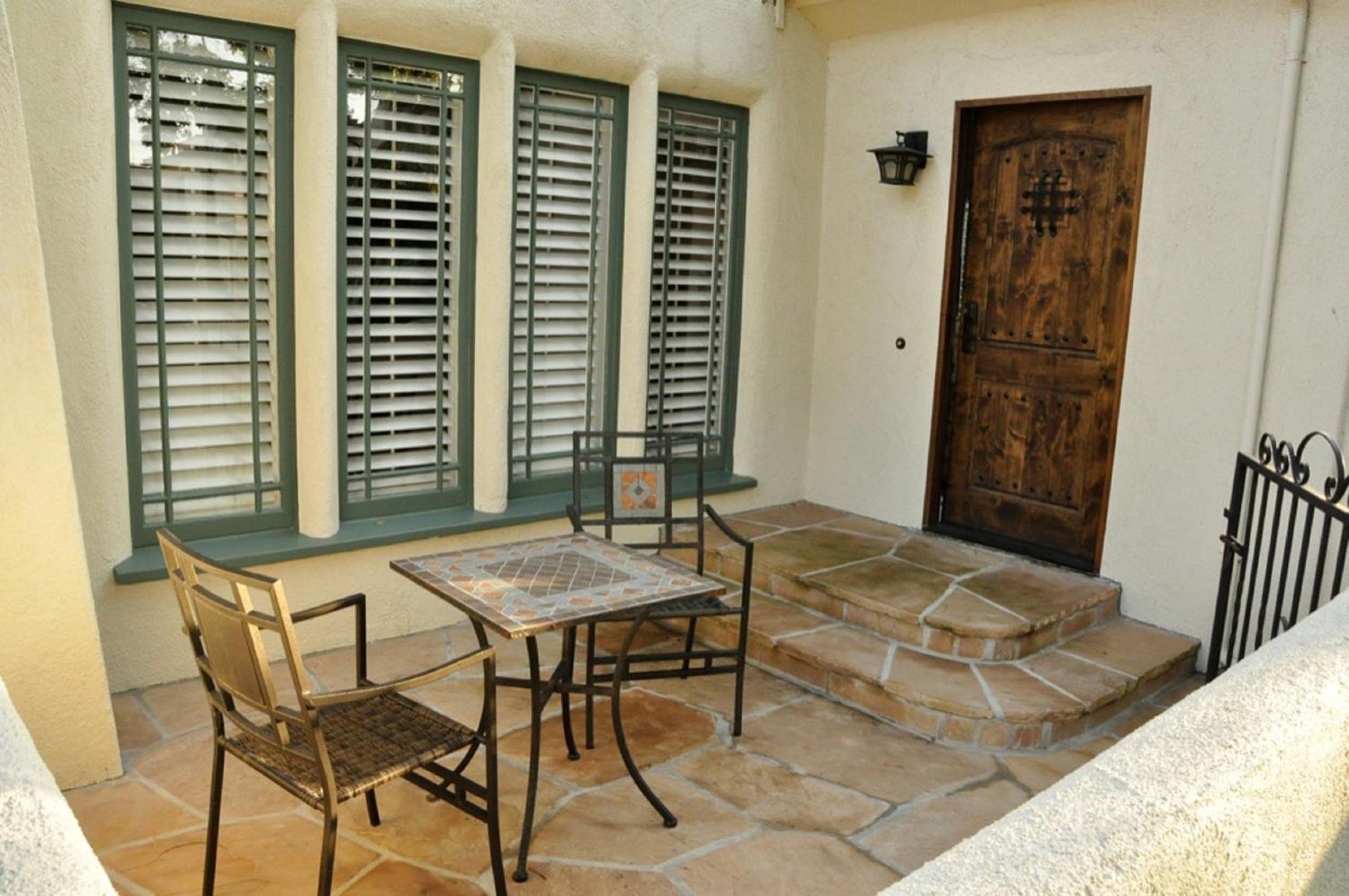 Santa Barbara Casita