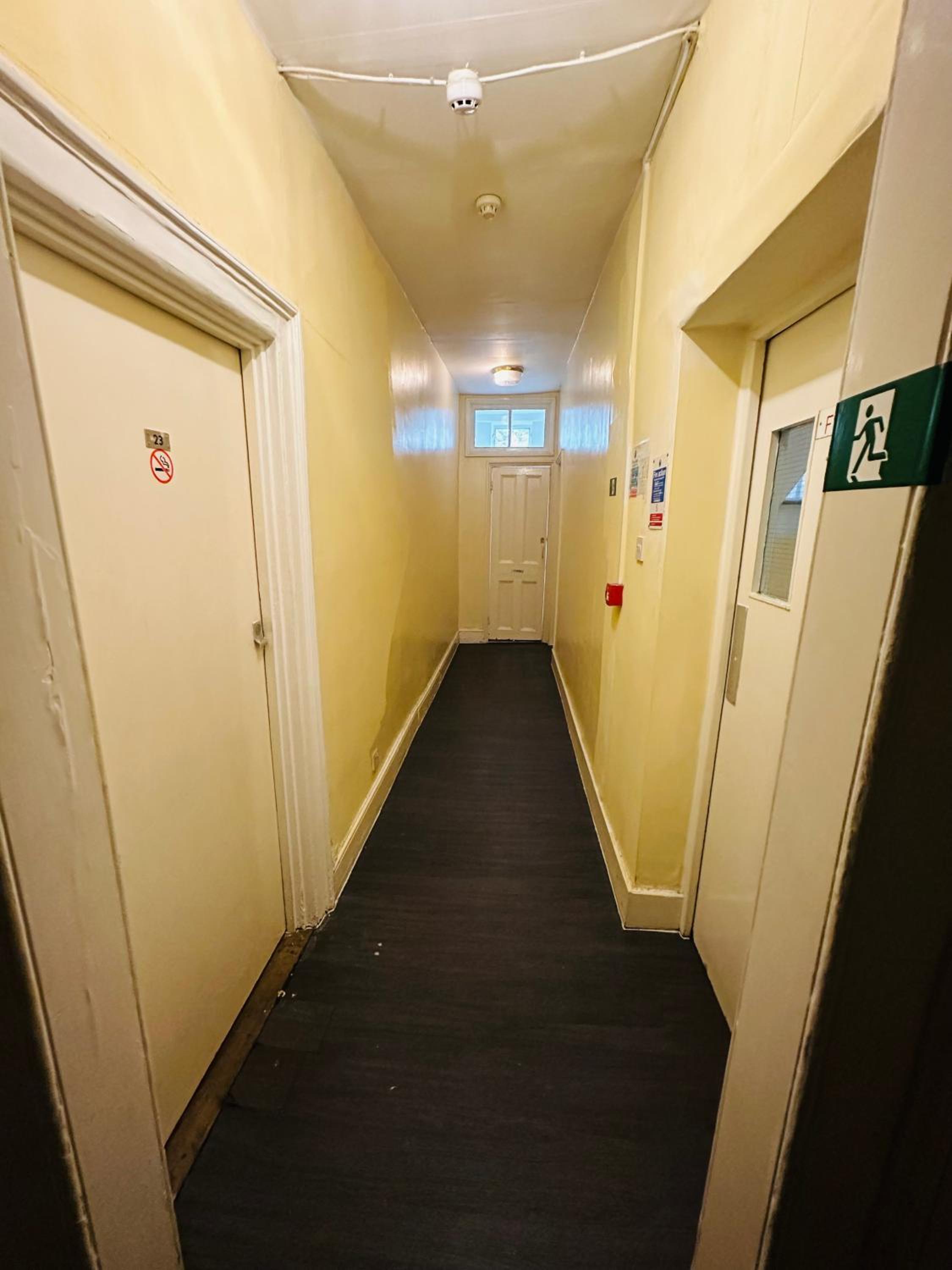 Triple Room with Private Bathroom