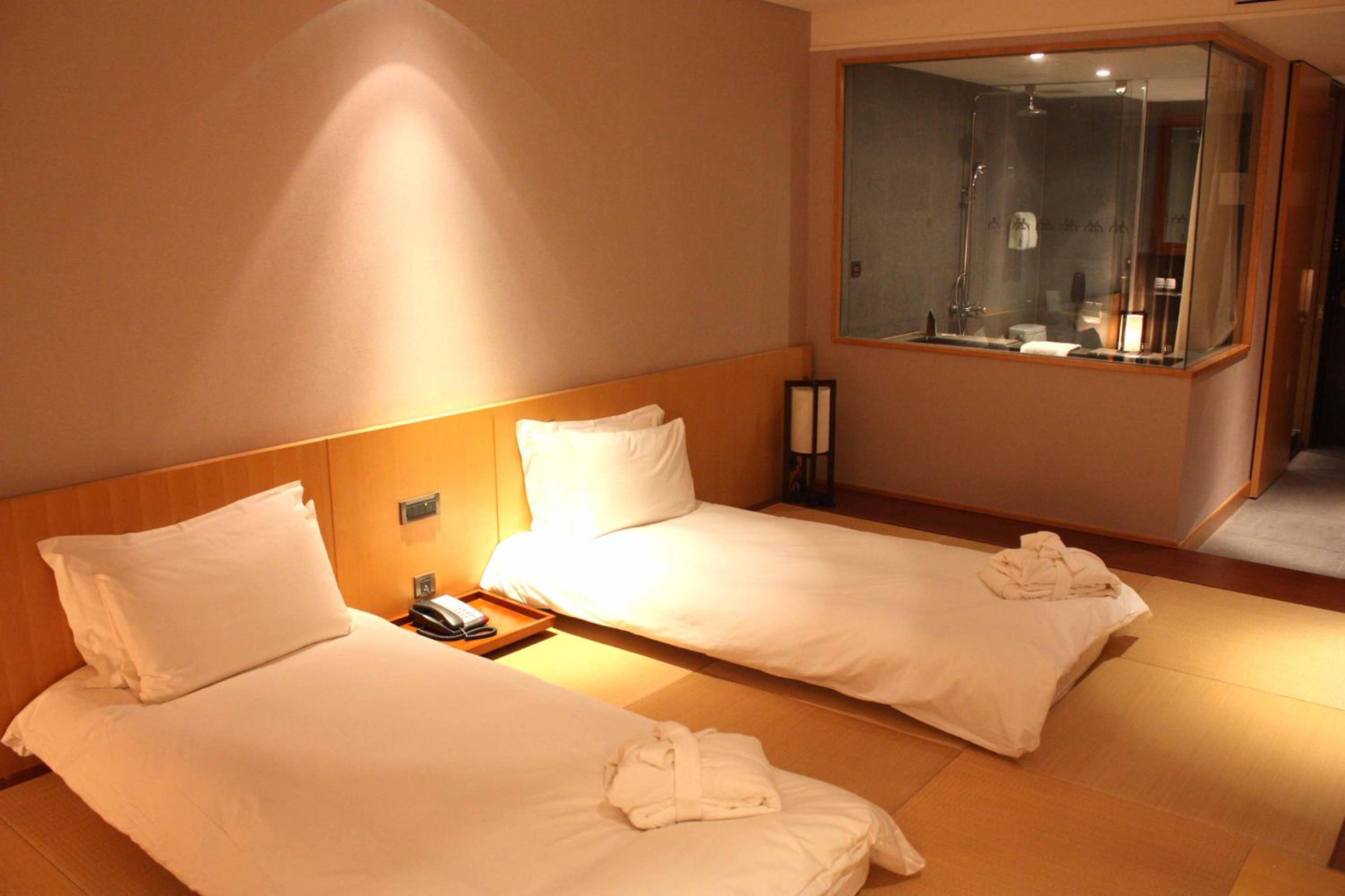 Japanese Style Room (Single Bath)