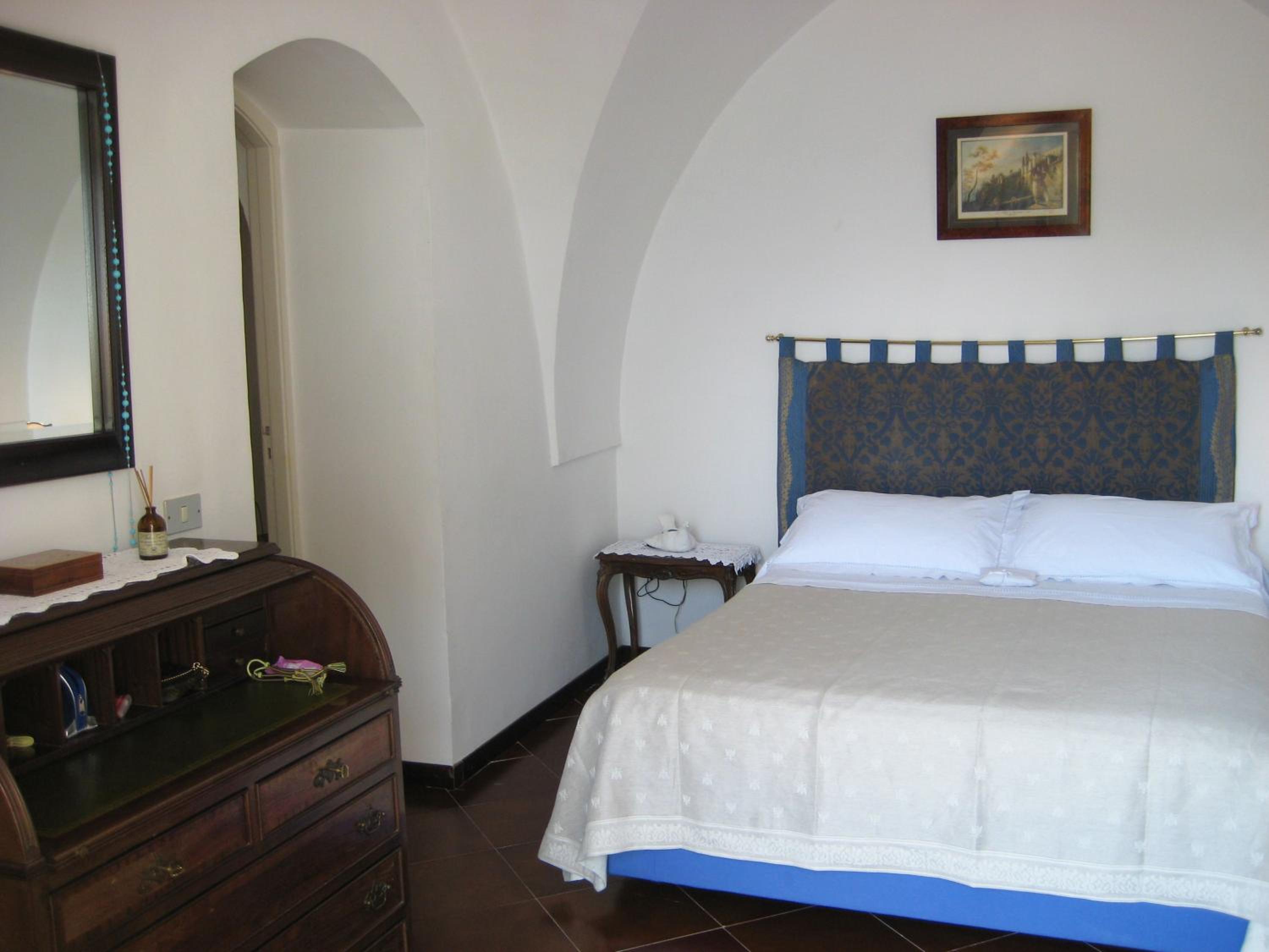 Deluxe Suite with Sea View