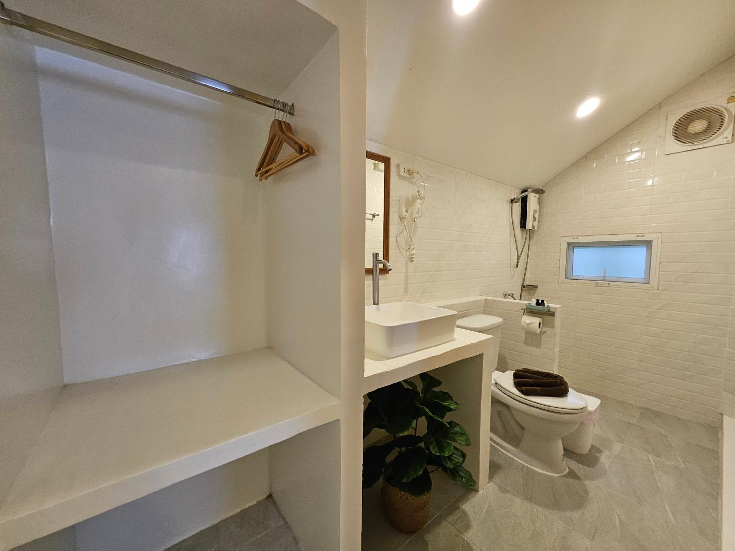 Superior with Partial Sea View 