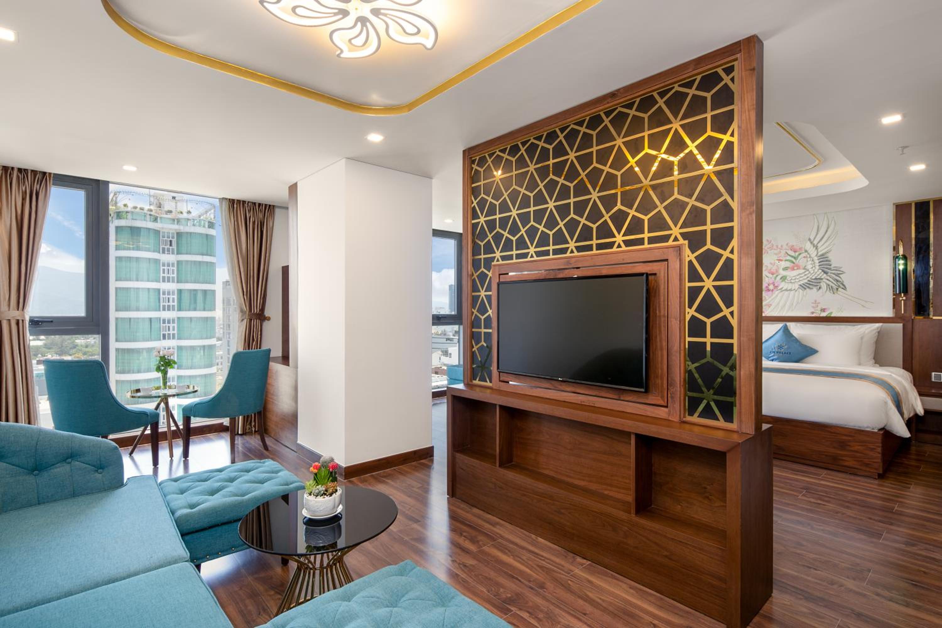 King Suite with Ocean View