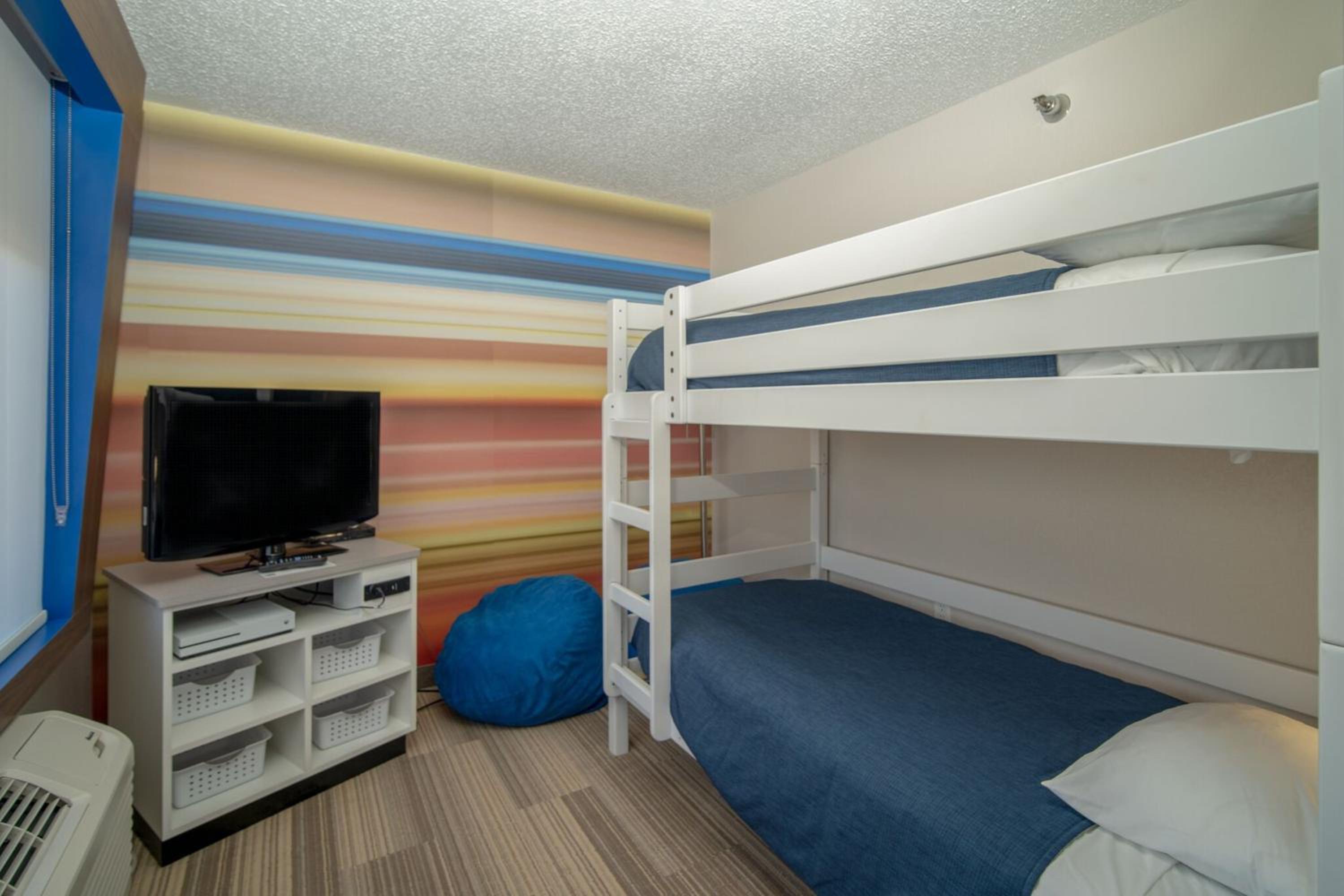 King Suite with One Bunk Bed