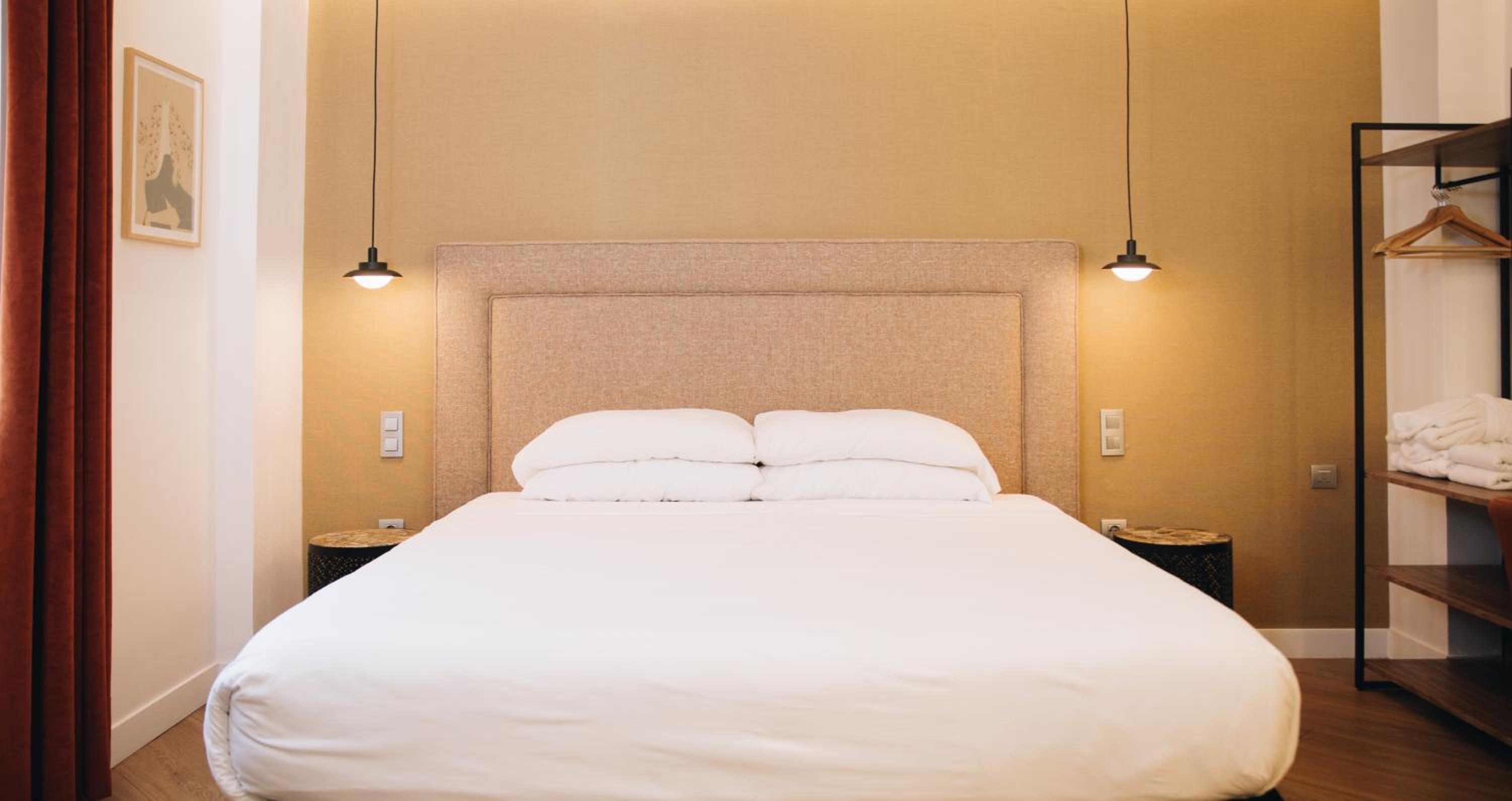 Deluxe Suite with Spa Bath