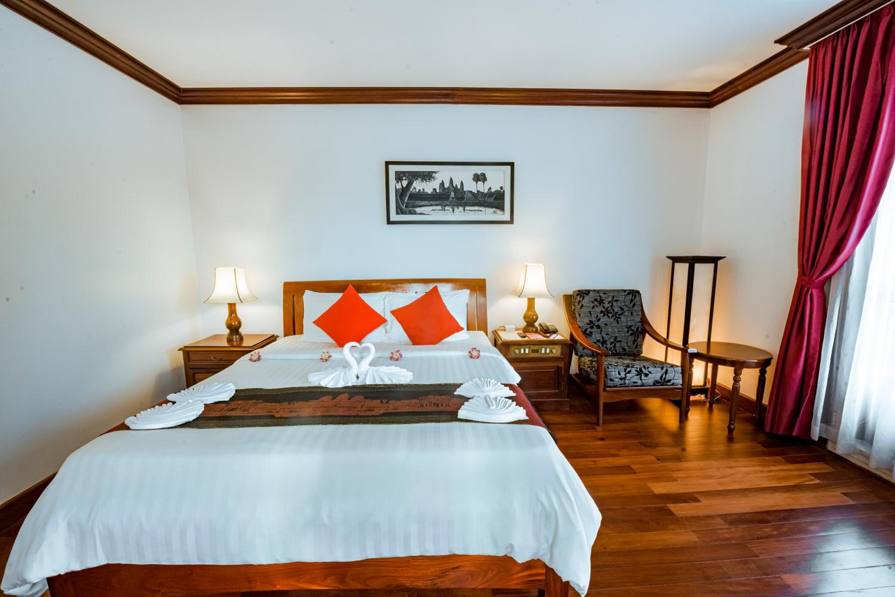 Deluxe Double Room with Pool View