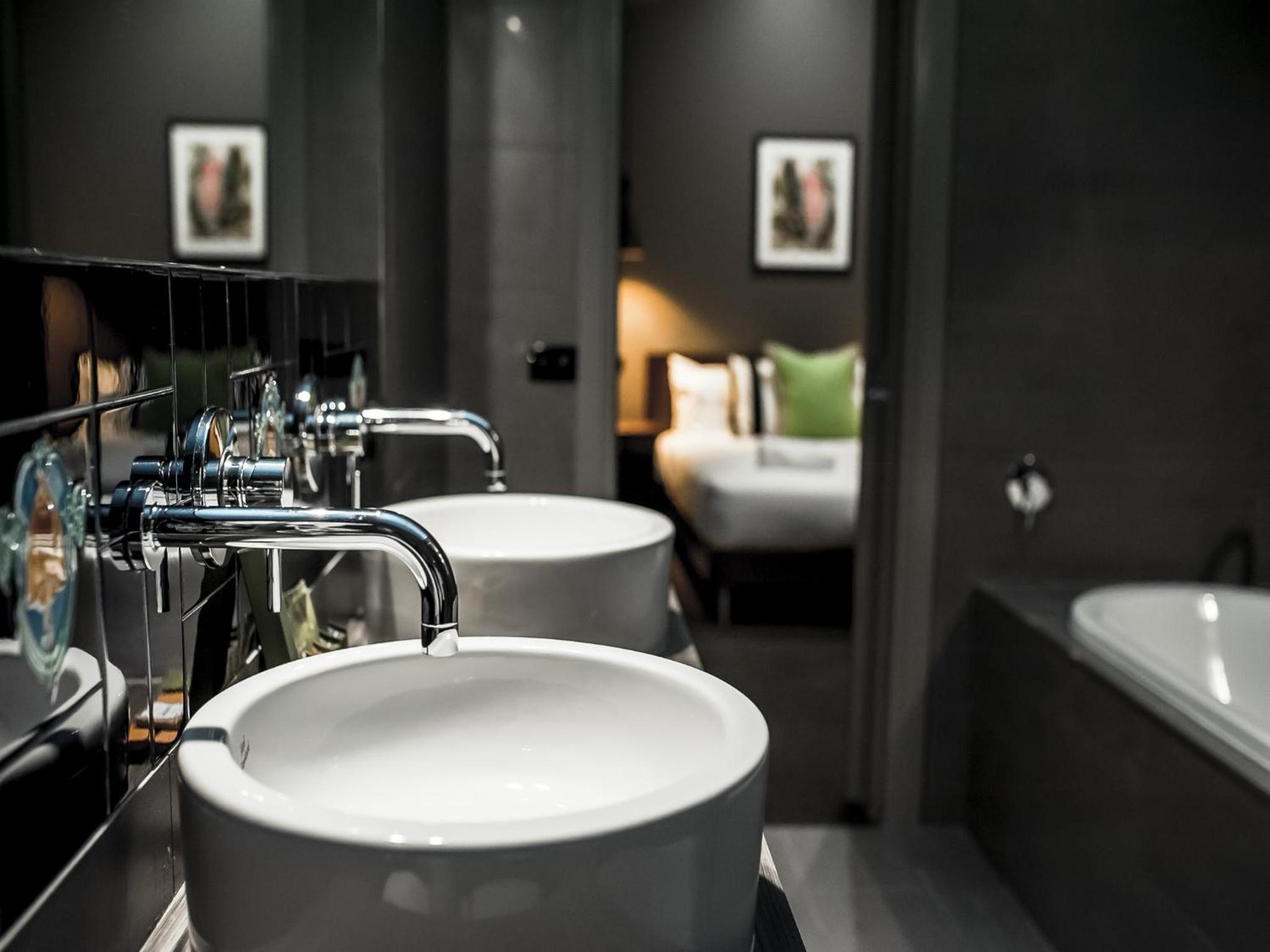 Deluxe Double Room with Bath