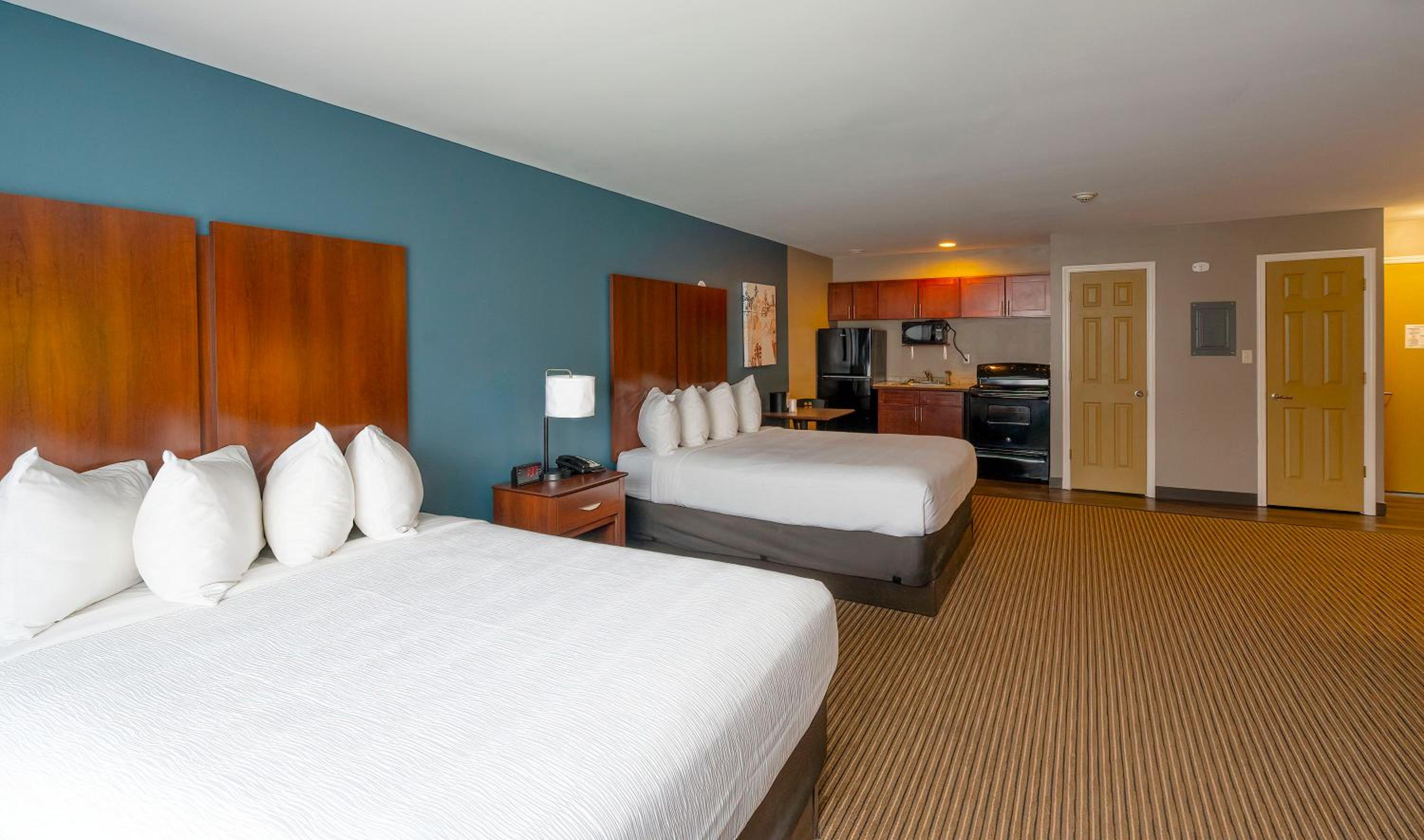 Queen Suite