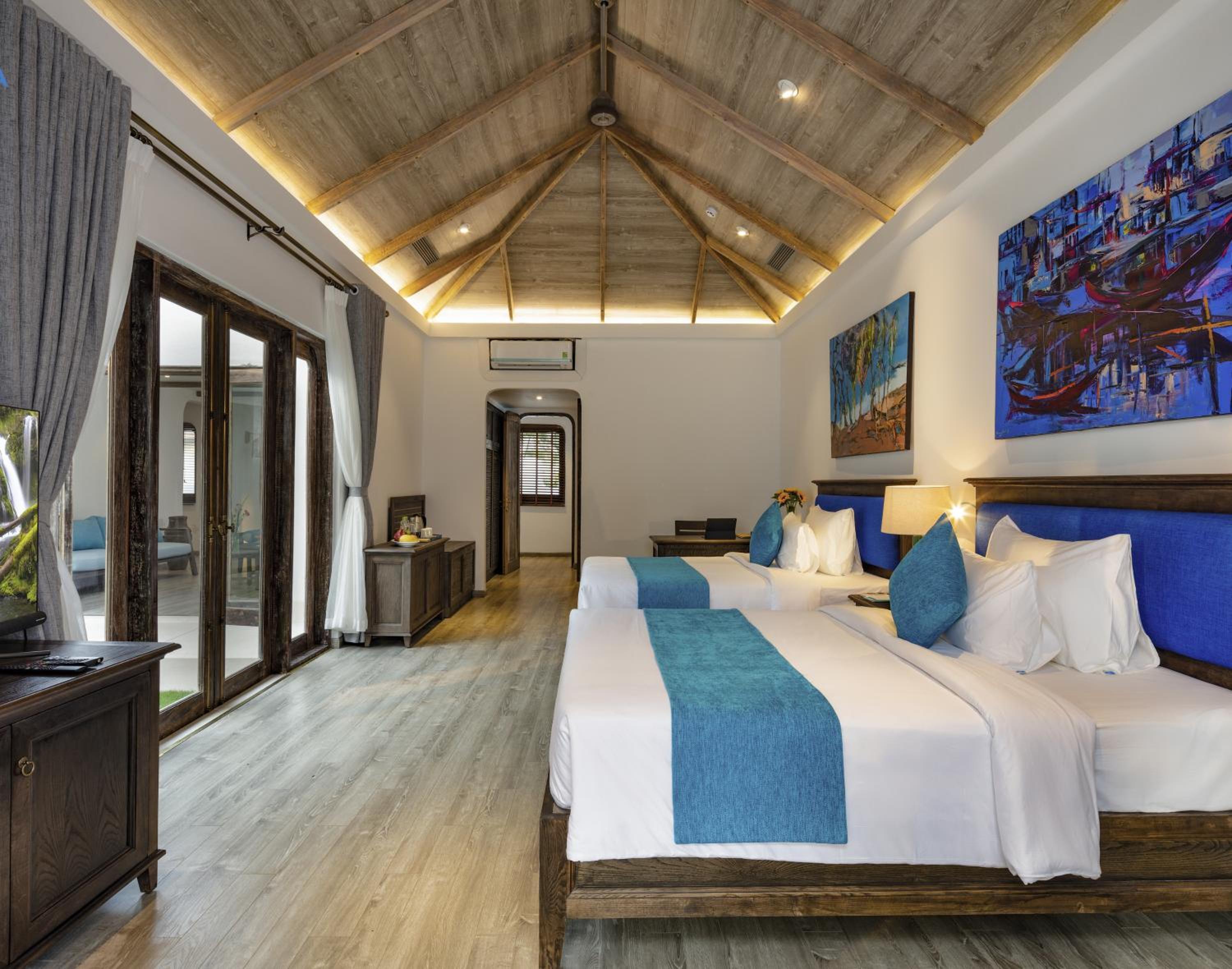 Two-Bedroom Villa with Garden View