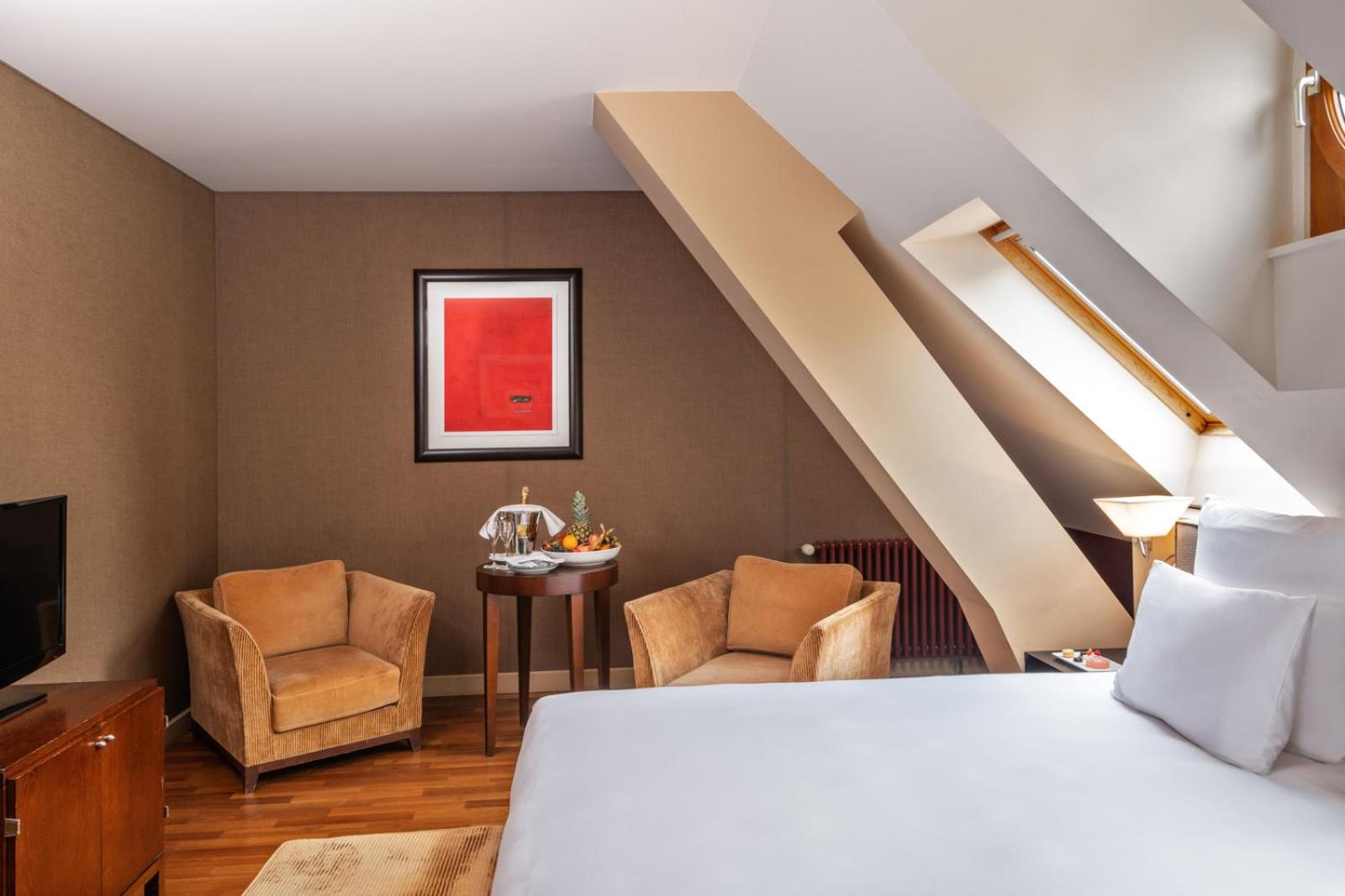 King Room with Lake View